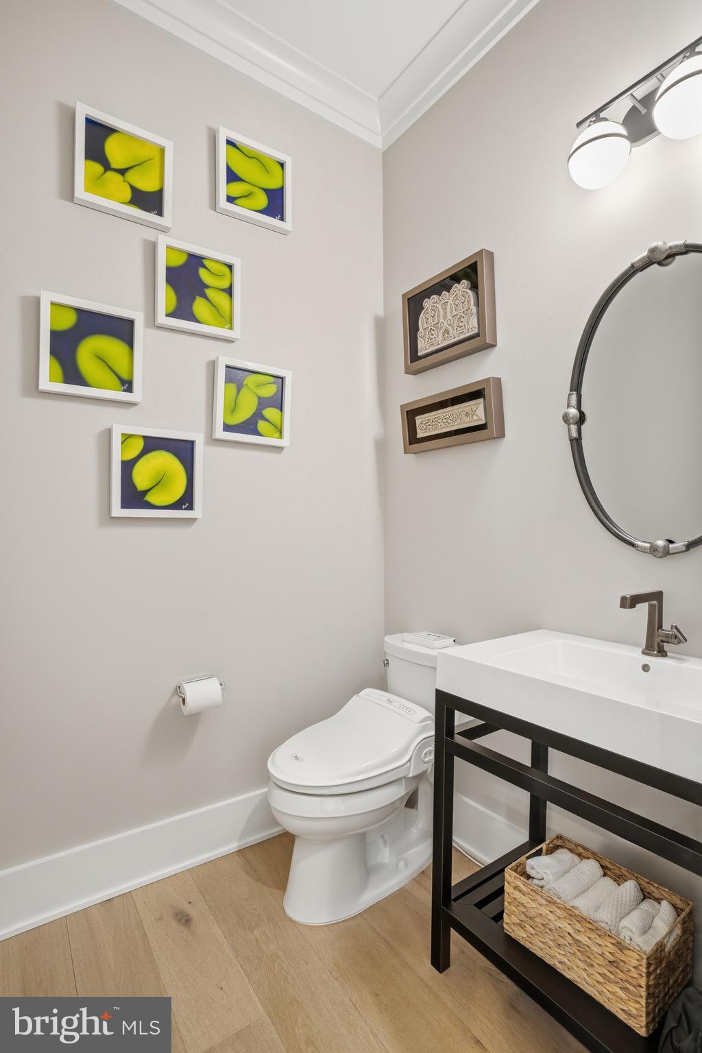 SALONA VILLAGE - Residential