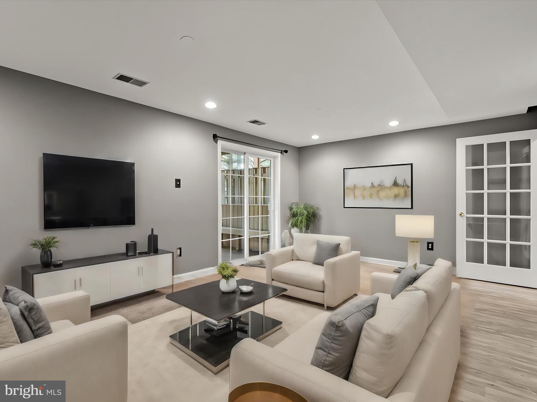 DORSEY HALL - Residential