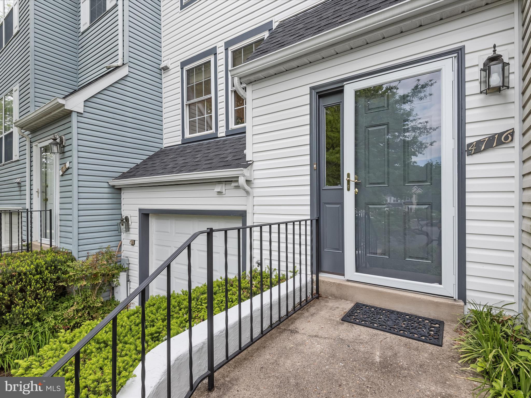 DORSEY HALL - Residential