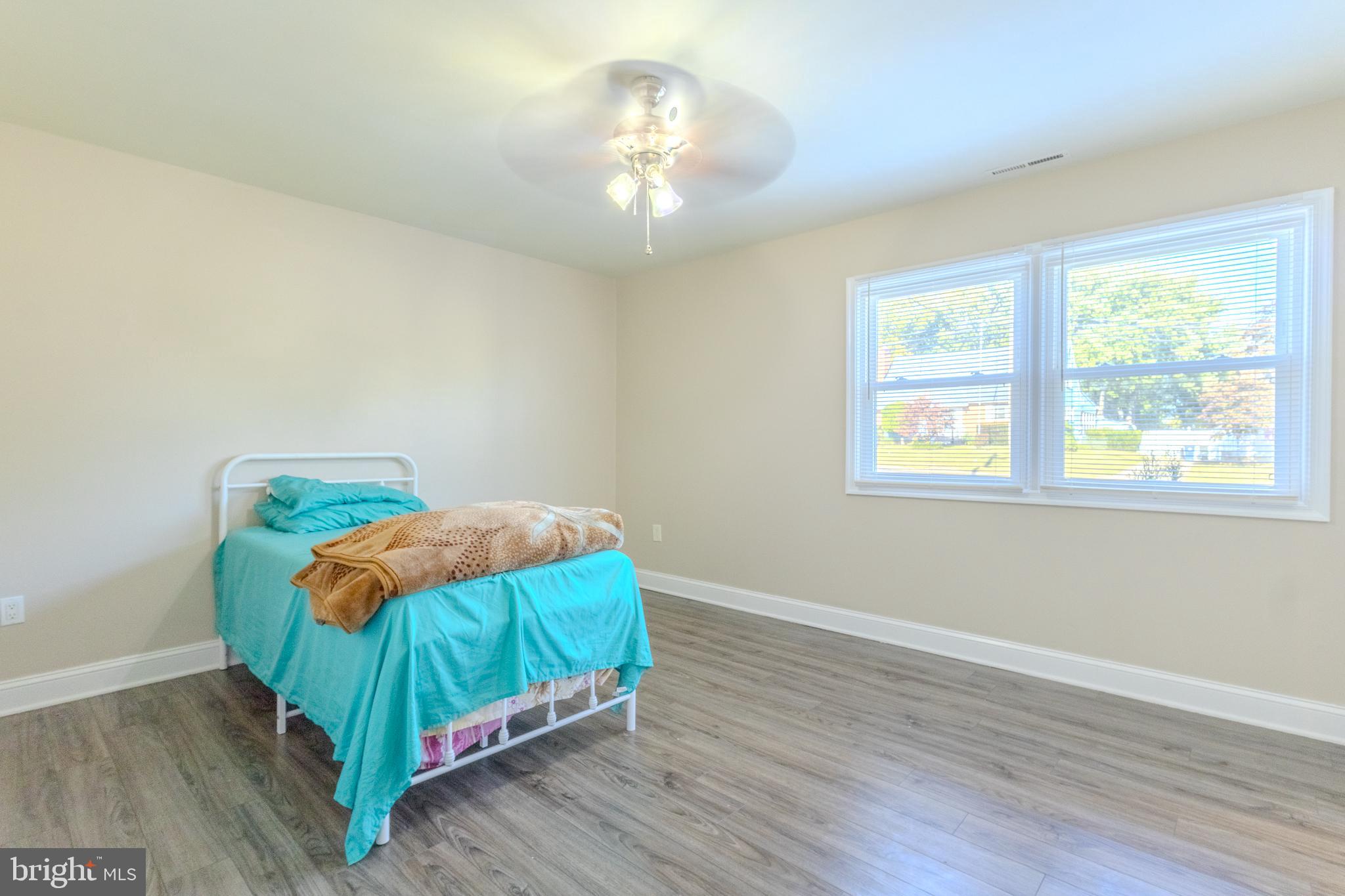 CHADWICK MANOR - Residential