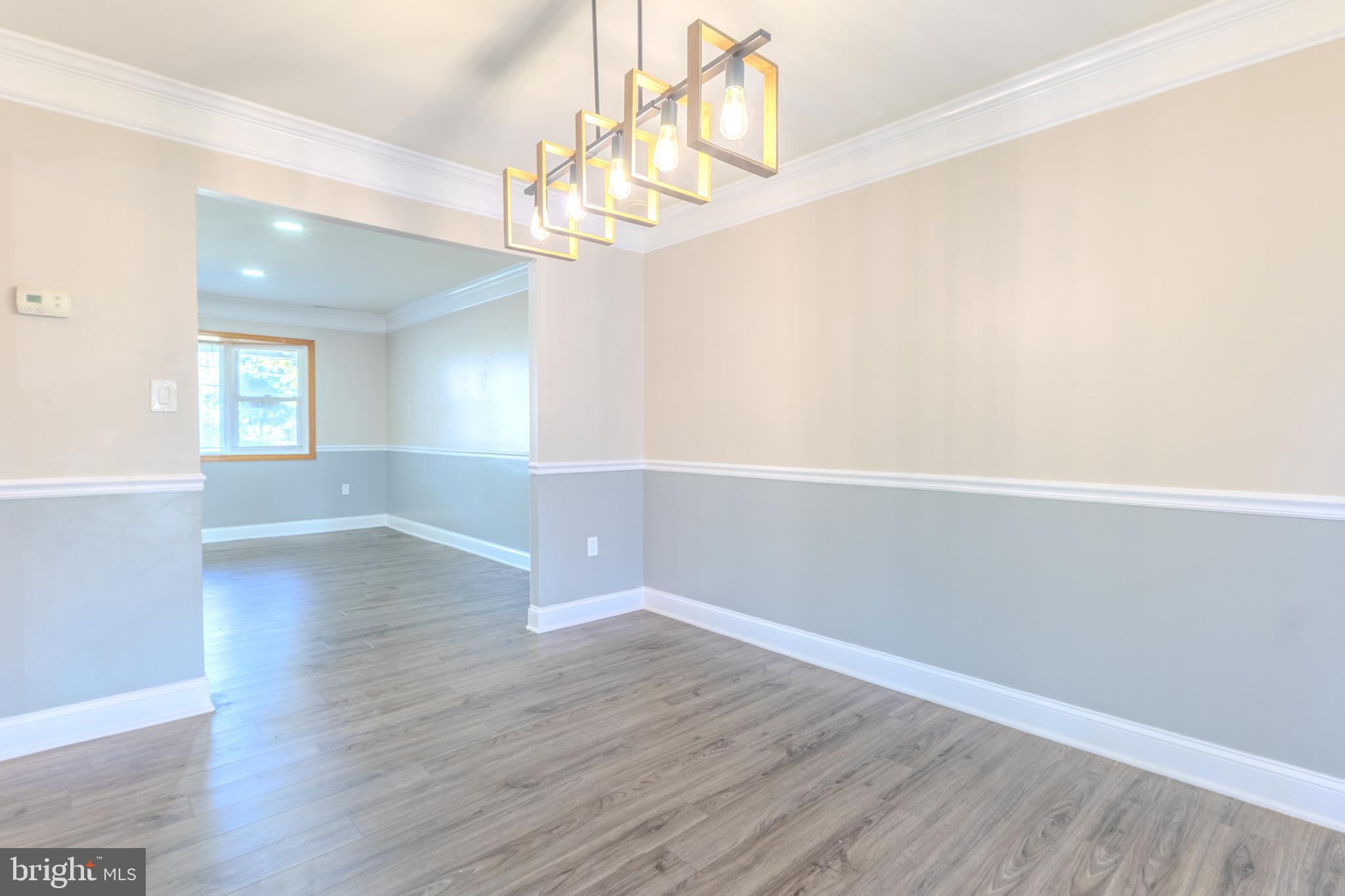 CHADWICK MANOR - Residential