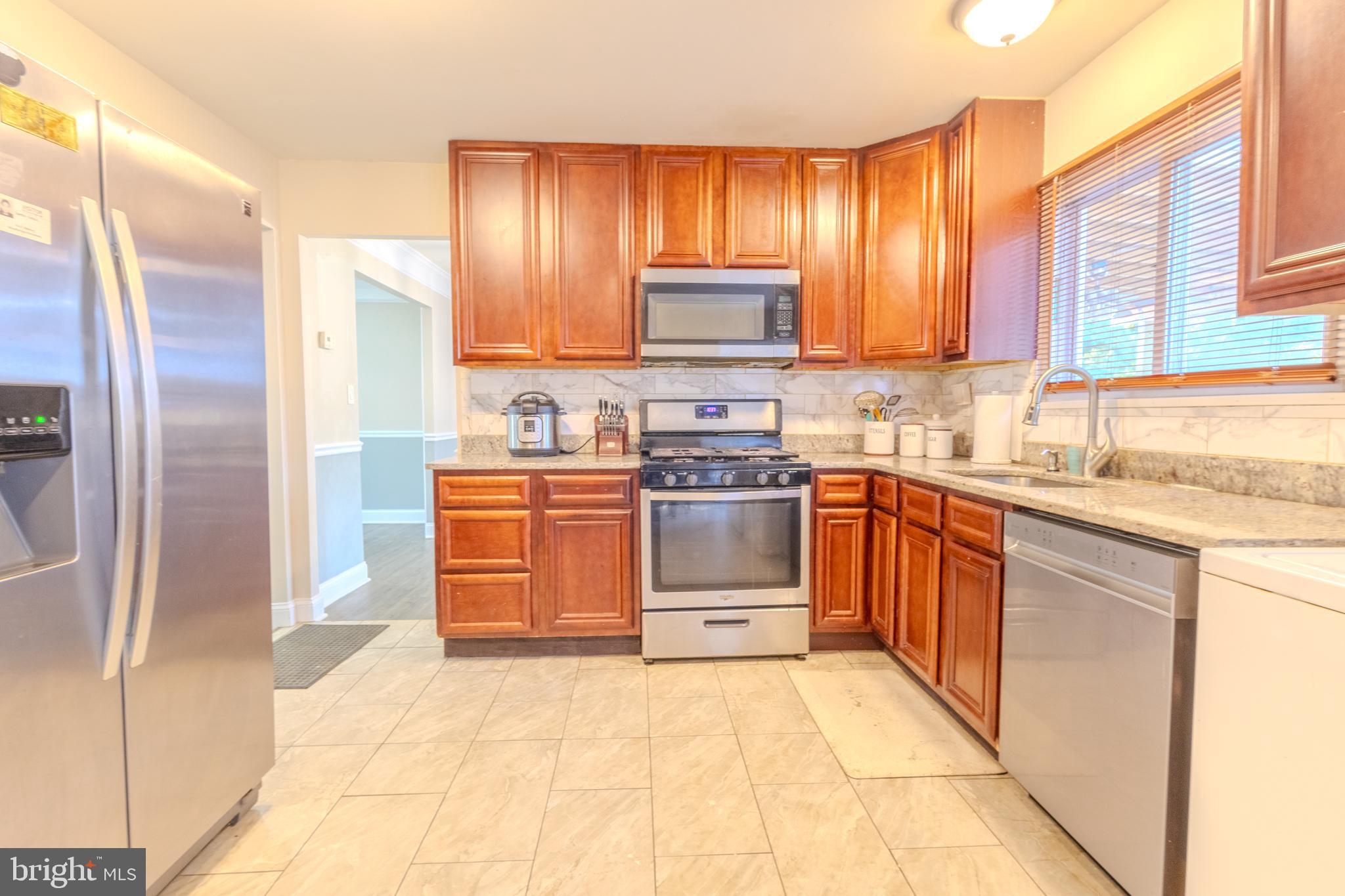 CHADWICK MANOR - Residential