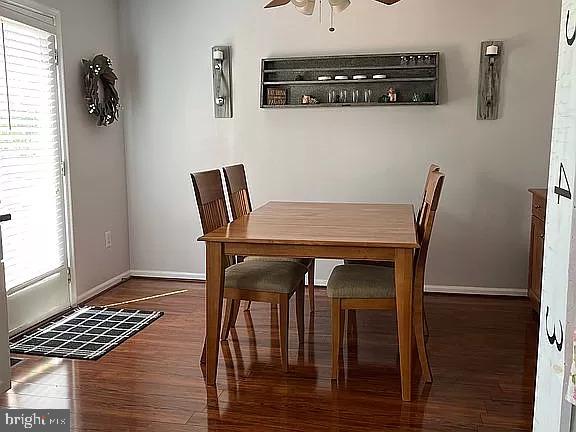 COUNTRY WALK - Residential