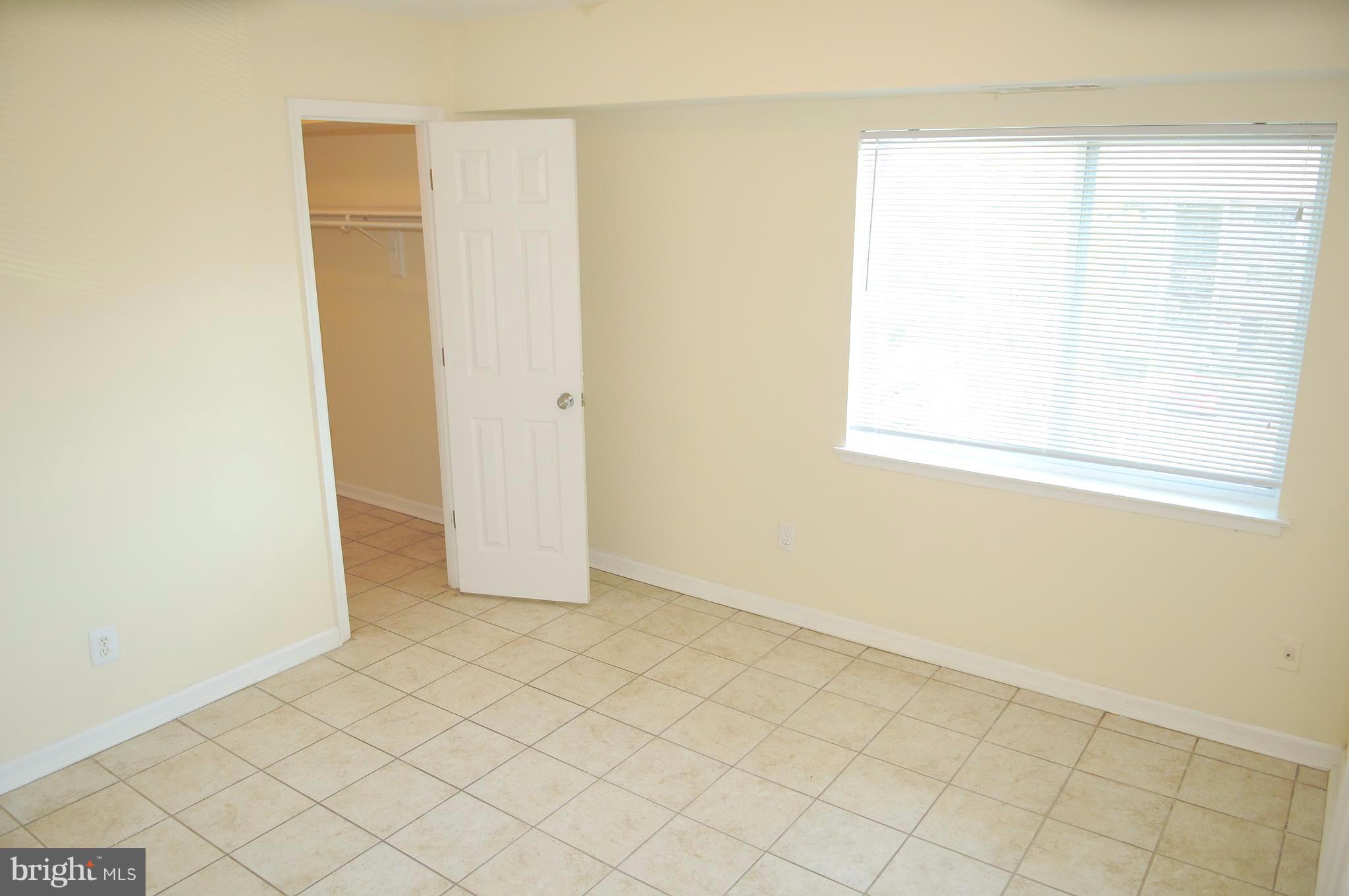 COLCHESTER TOWNE - Residential