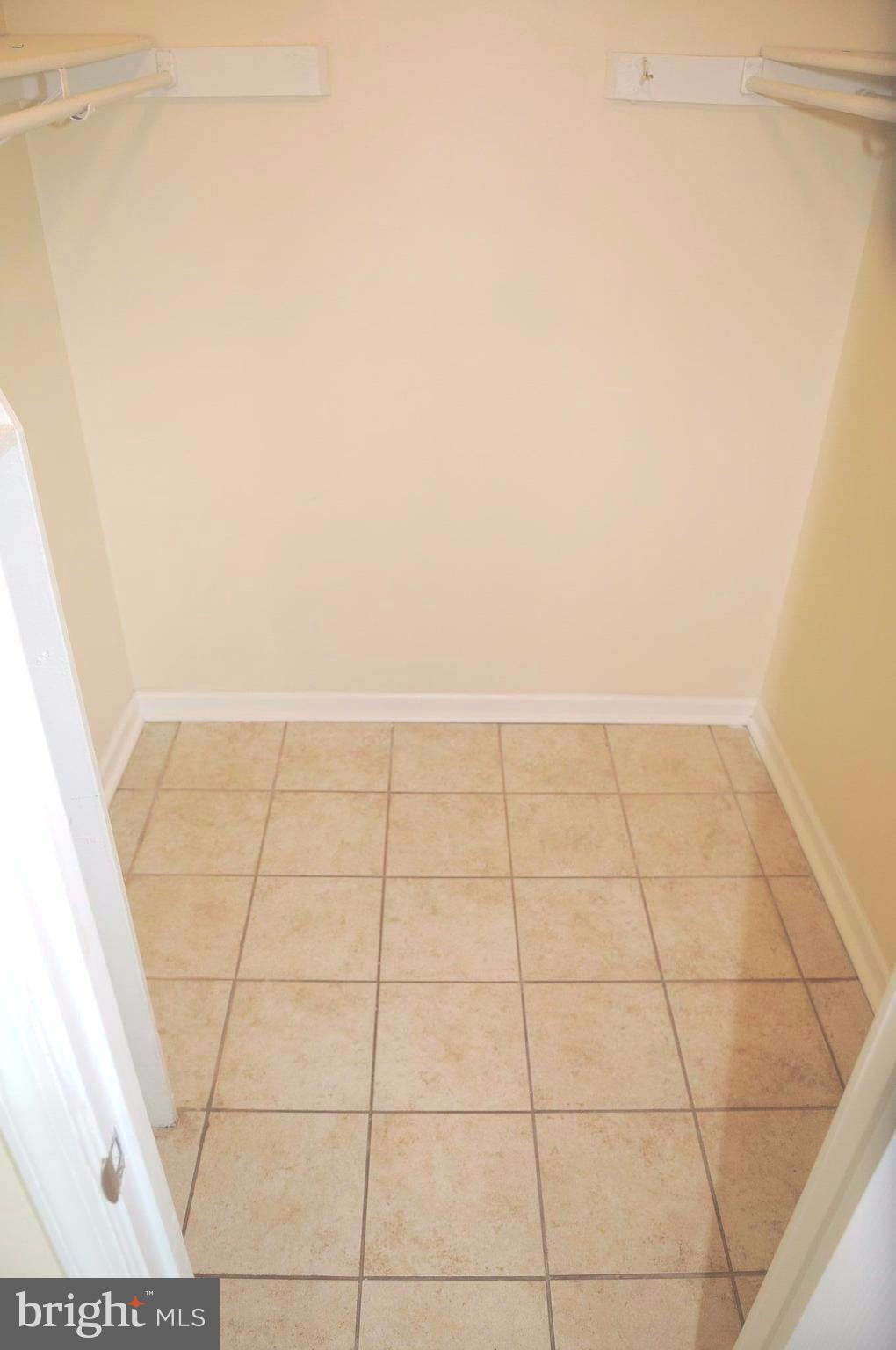 COLCHESTER TOWNE - Residential