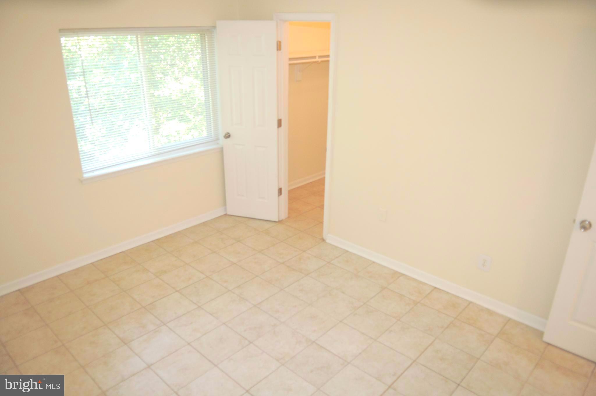 COLCHESTER TOWNE - Residential