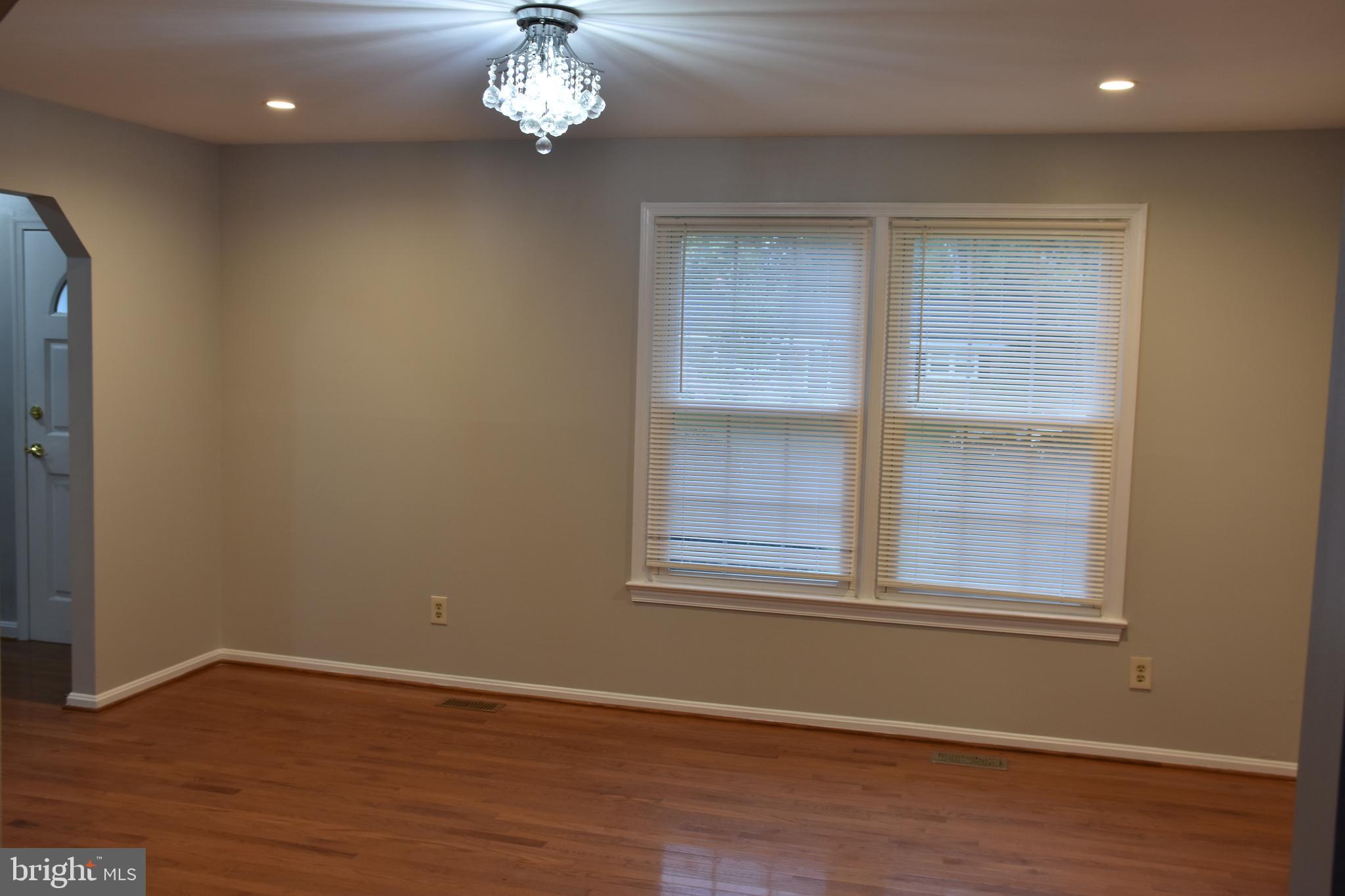 KATHMOOR - Residential Lease