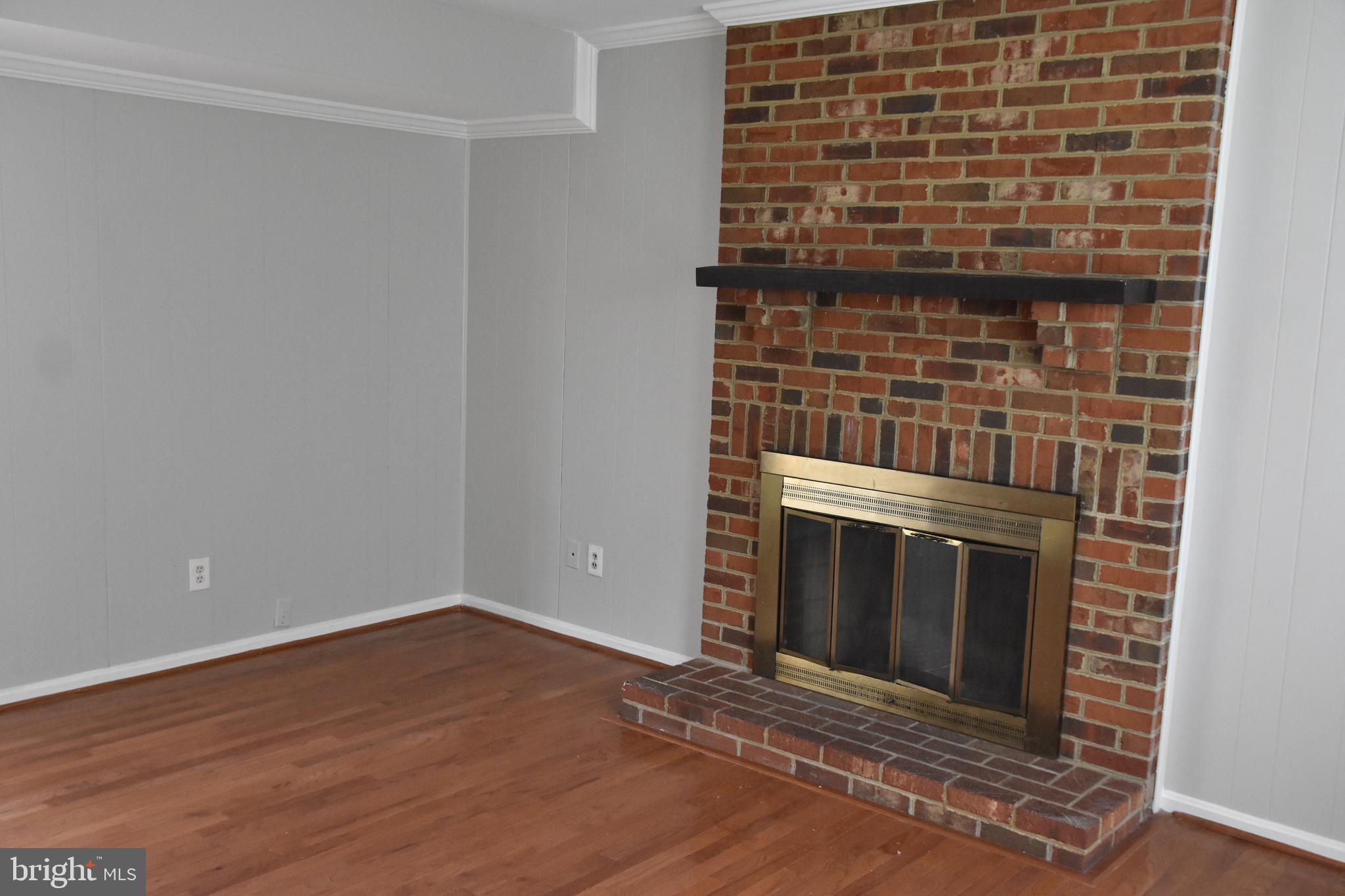 KATHMOOR - Residential Lease