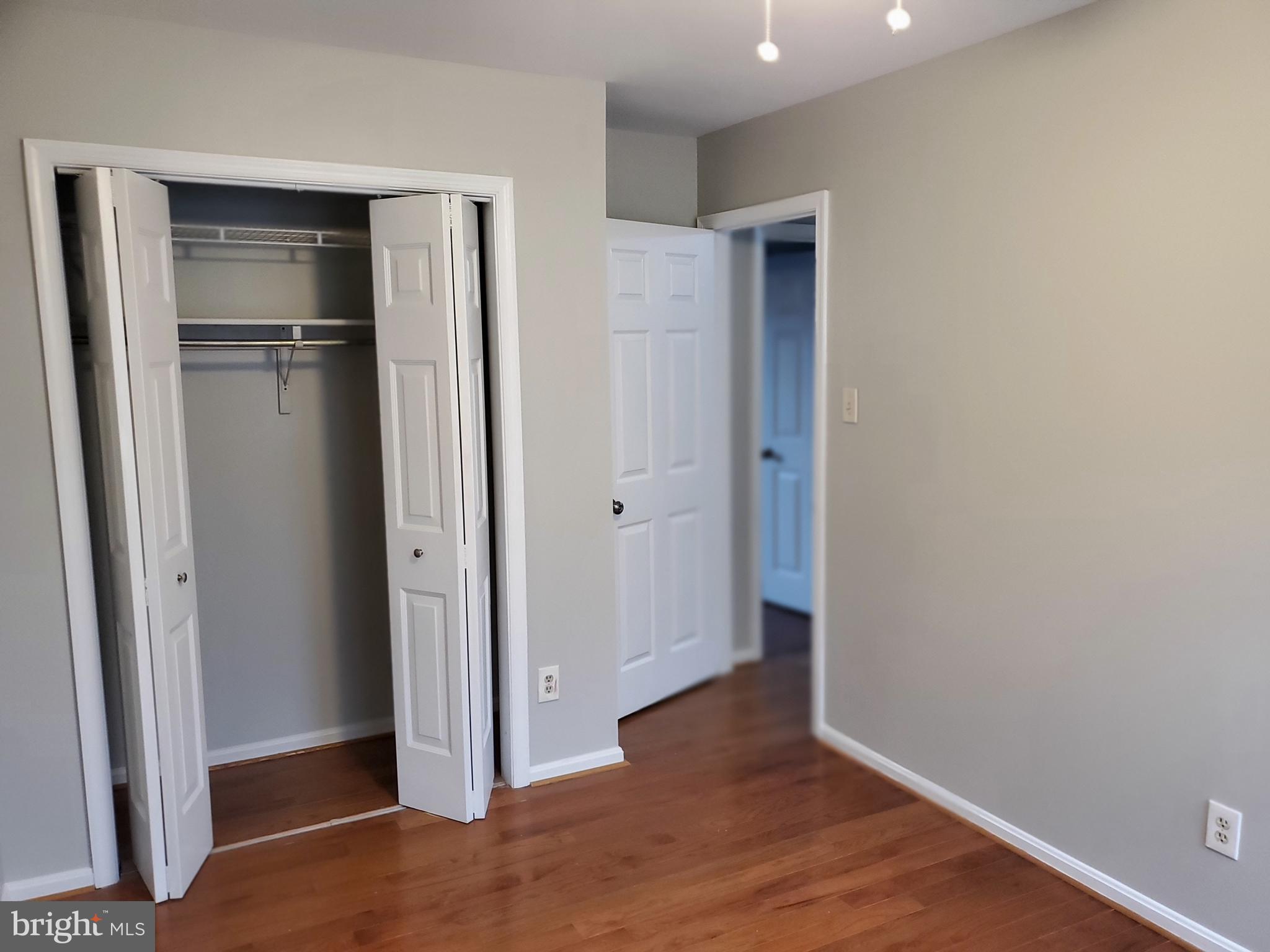 KATHMOOR - Residential Lease