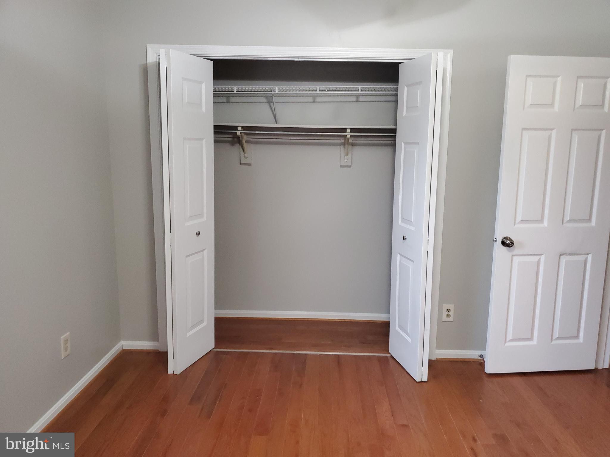 KATHMOOR - Residential Lease