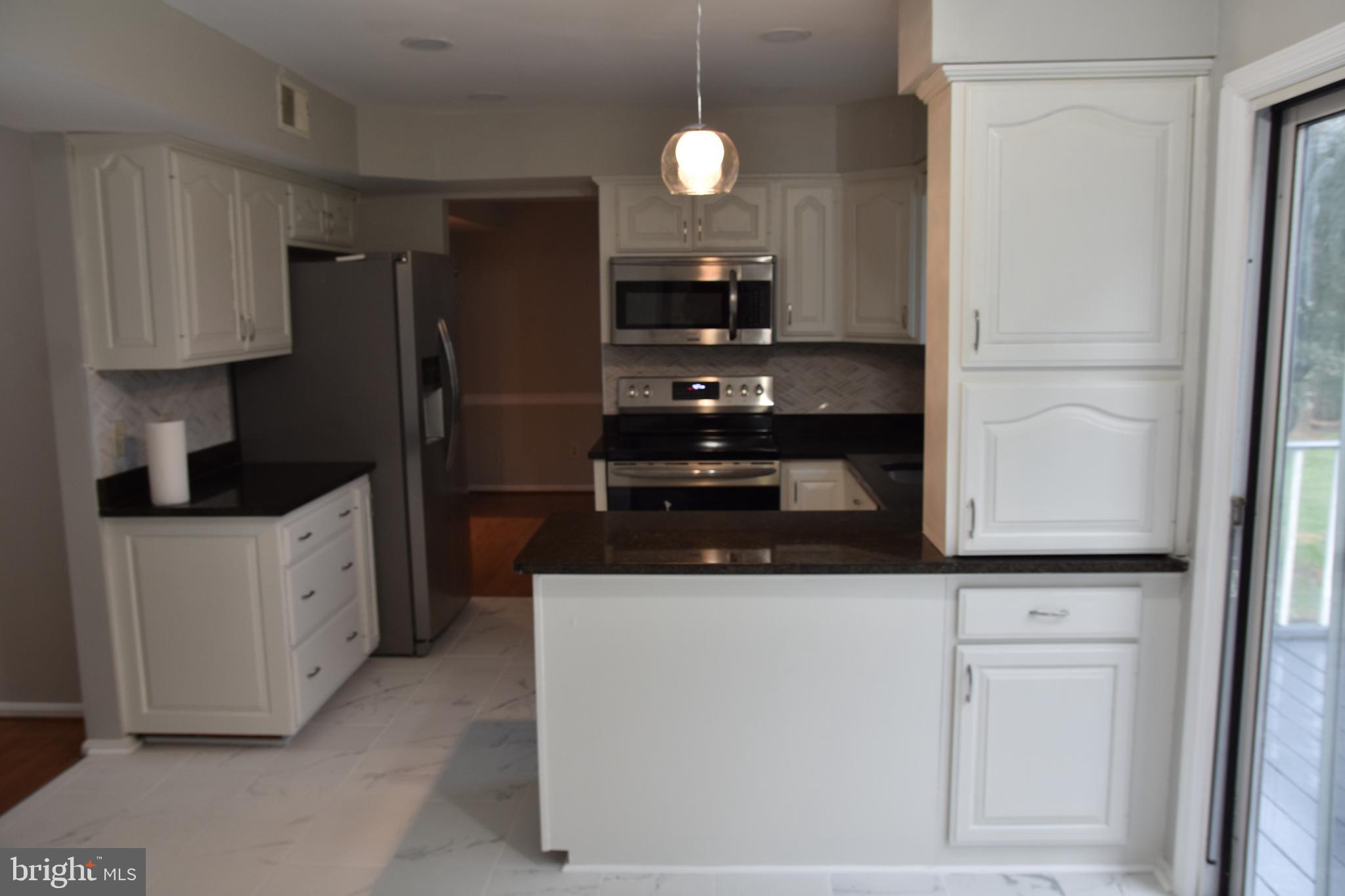 KATHMOOR - Residential Lease