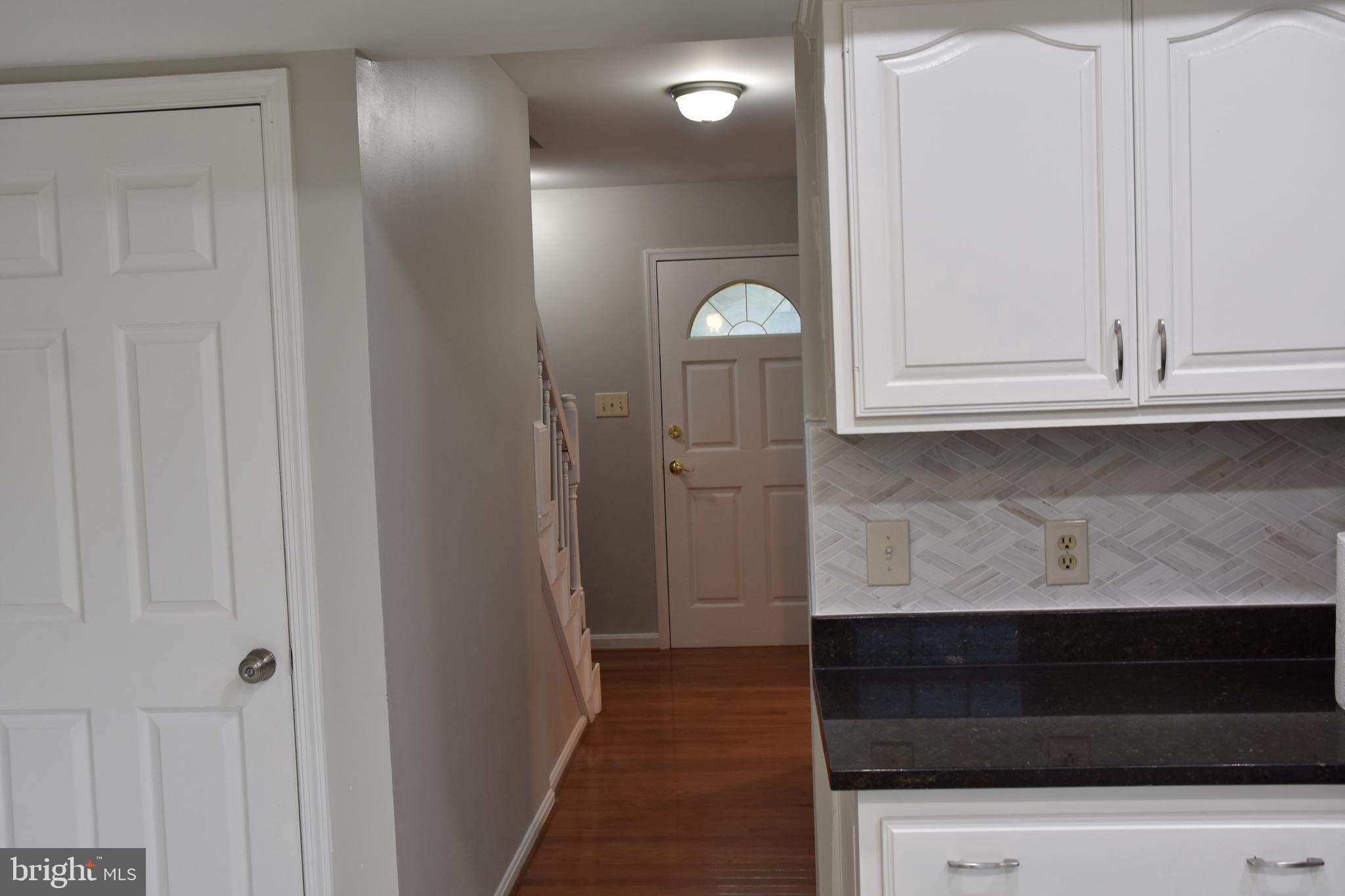 KATHMOOR - Residential Lease