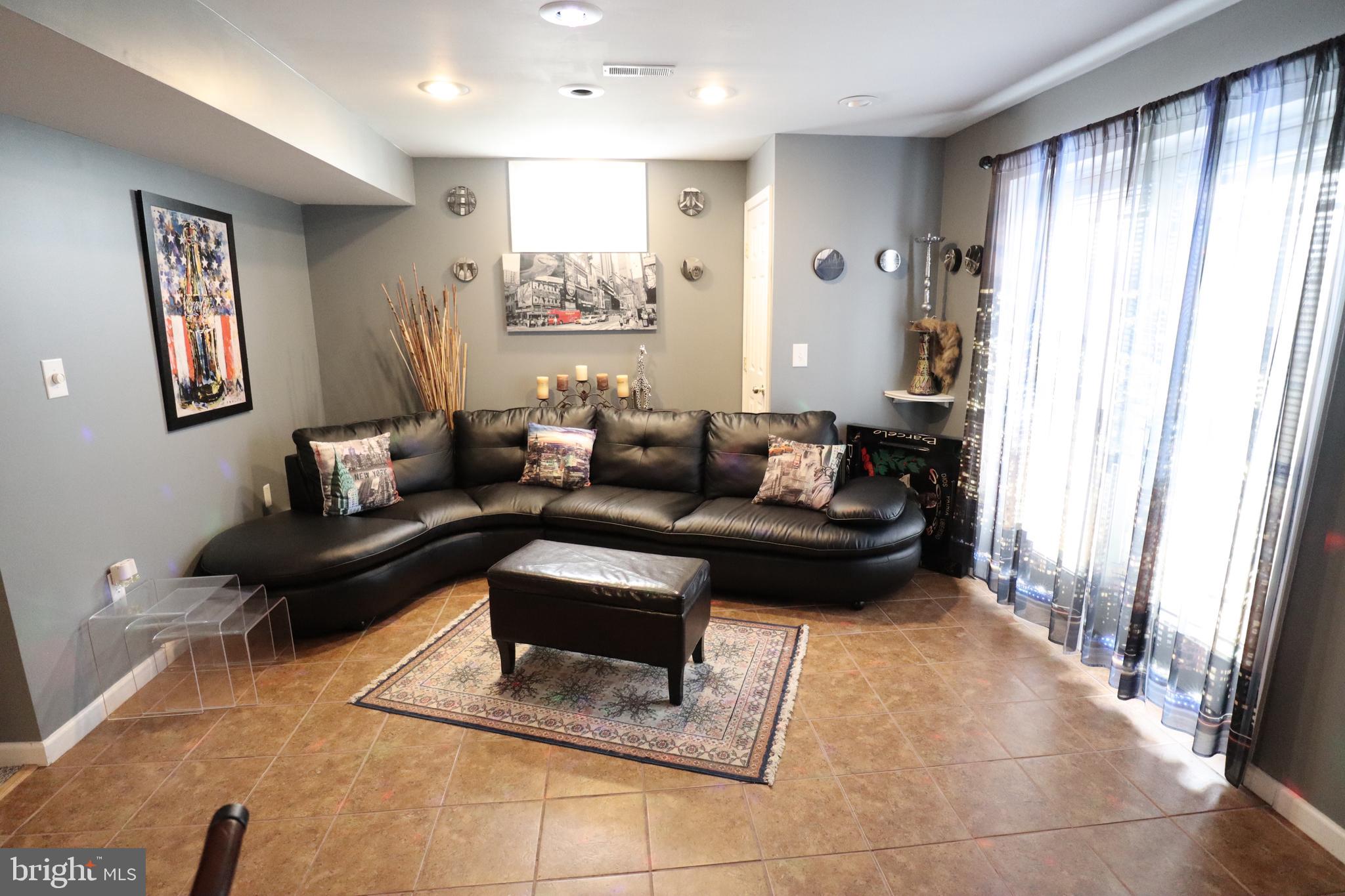 WORTHINGTON SUB - Residential