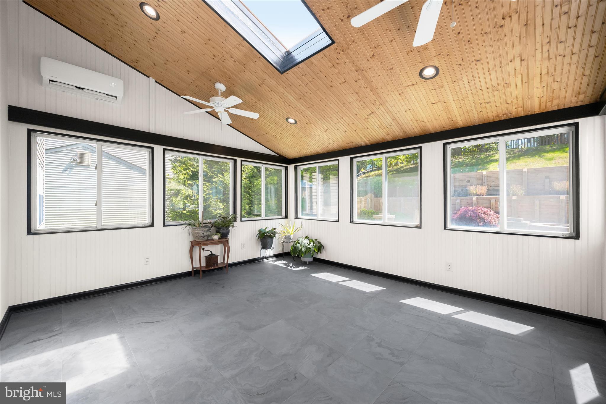 CANBURY WOODS - Residential