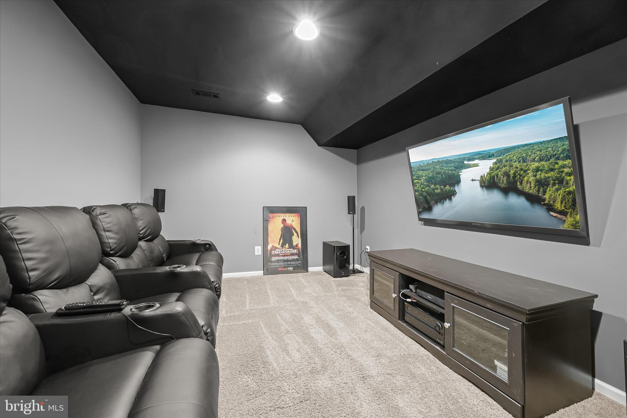 CANBURY WOODS - Residential