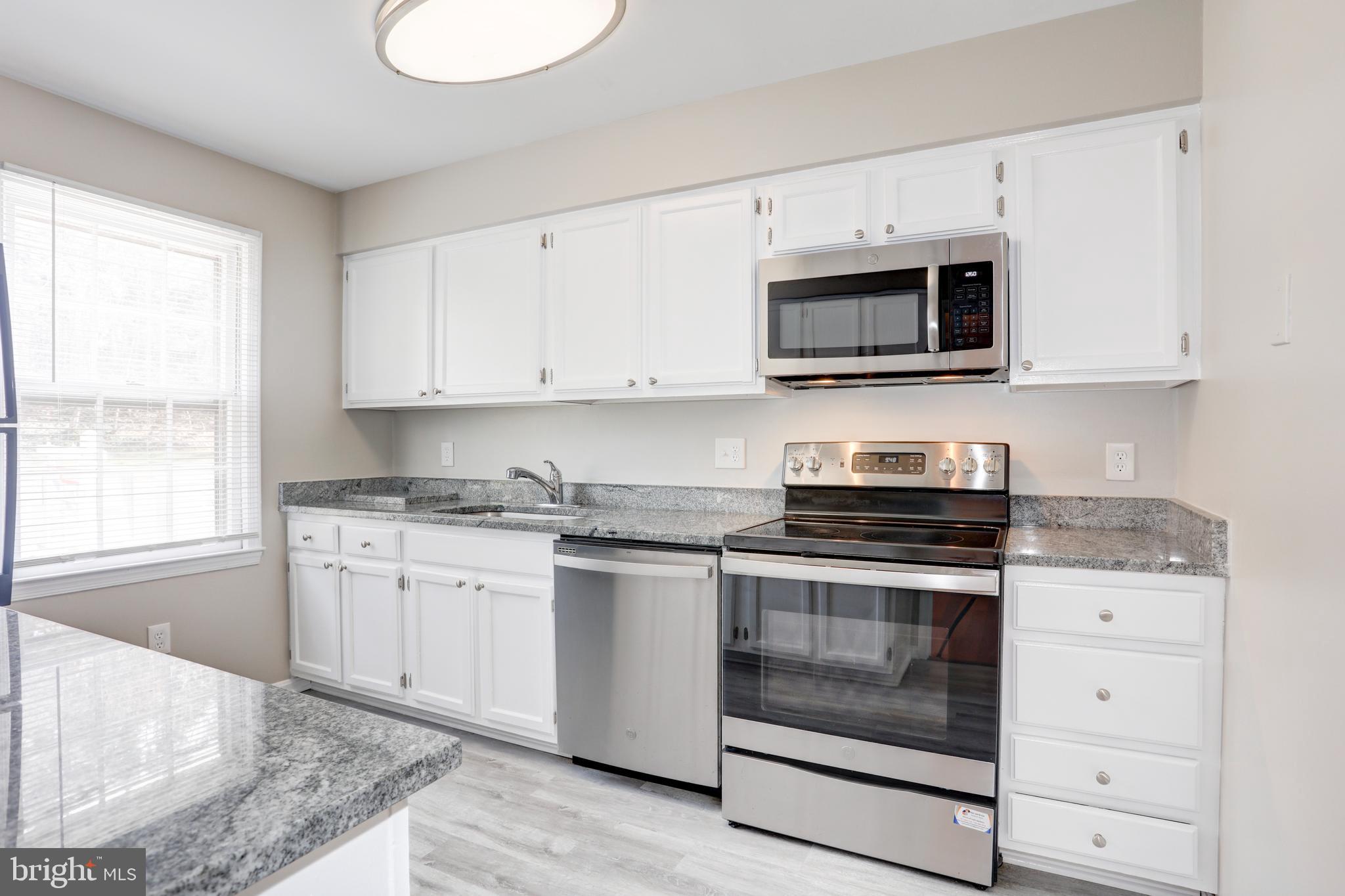 RUNNYMEADE - Residential Lease