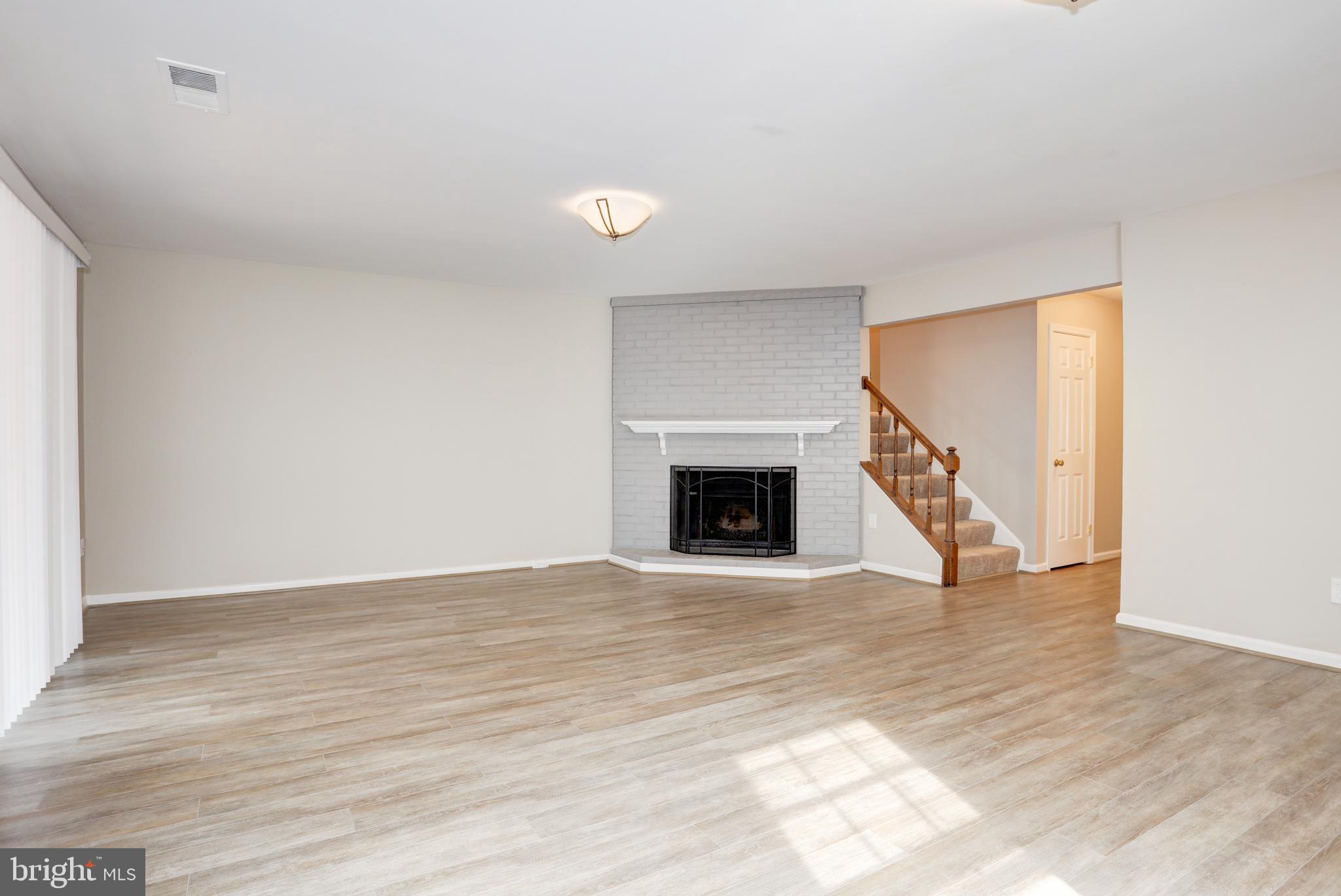 RUNNYMEADE - Residential Lease