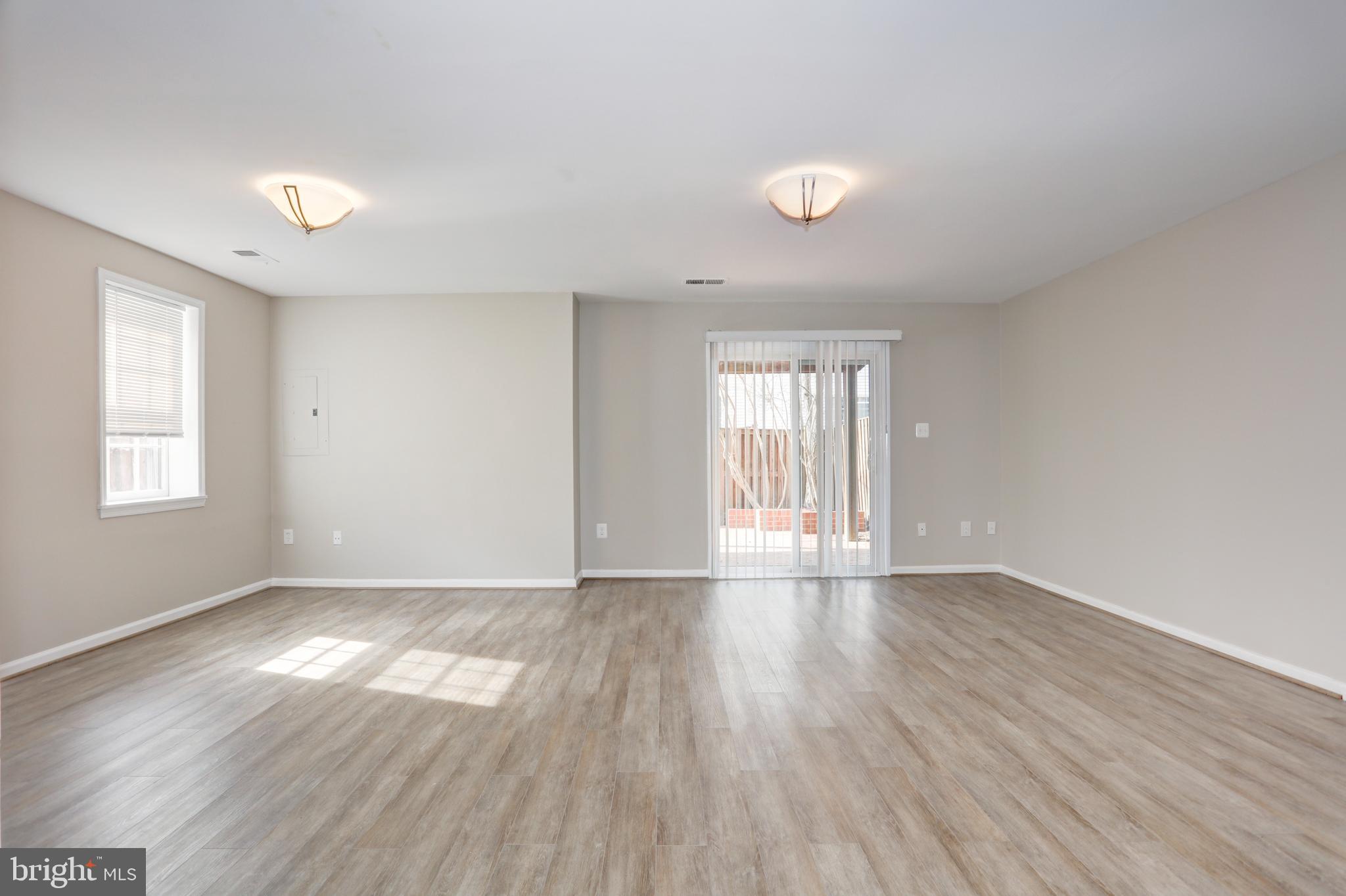 RUNNYMEADE - Residential Lease