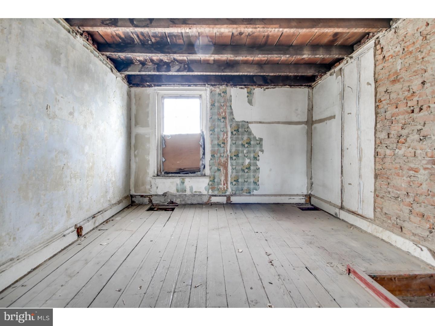 PORT RICHMOND - Residential