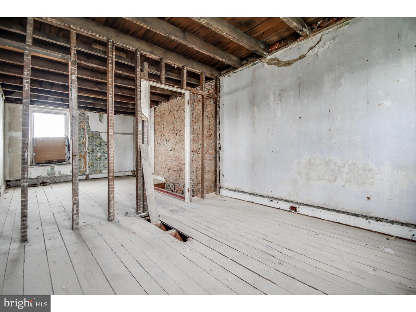 PORT RICHMOND - Residential