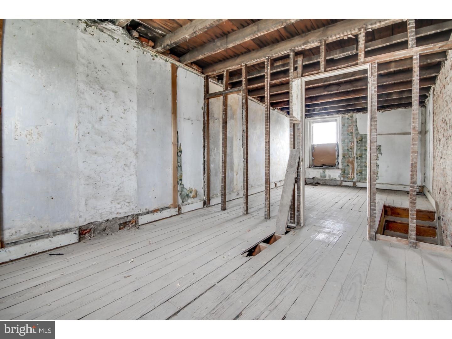 PORT RICHMOND - Residential