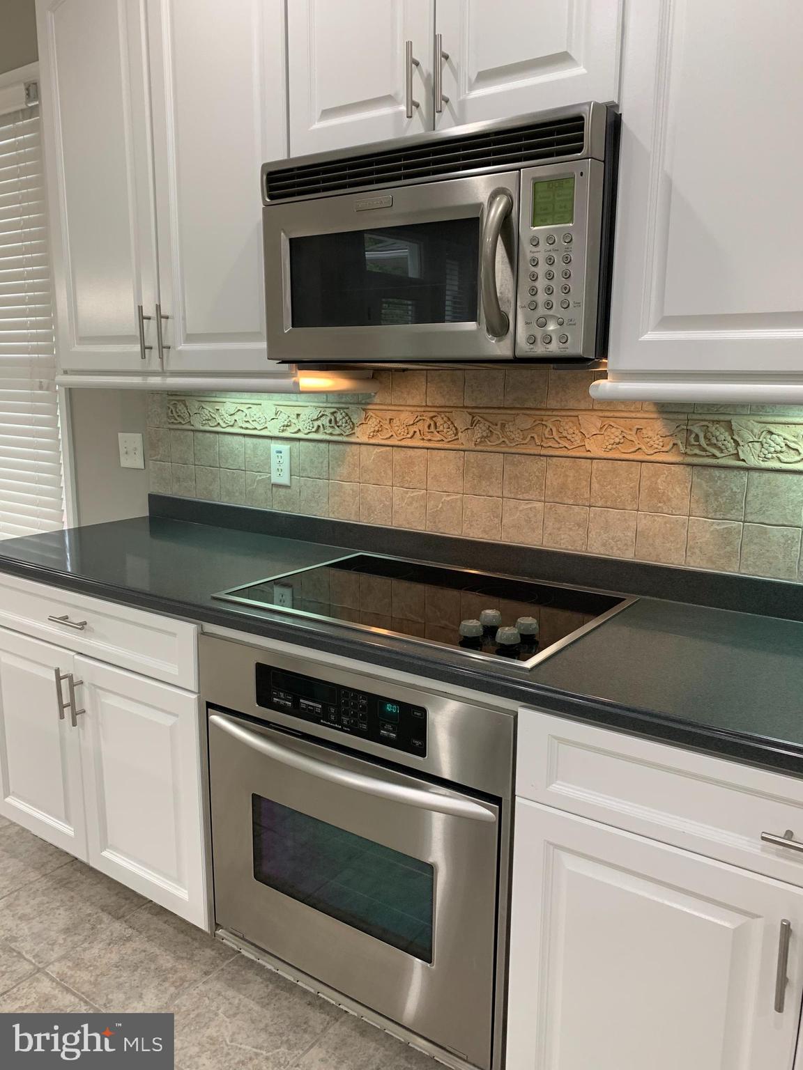 GLEN RIDDLE - Residential