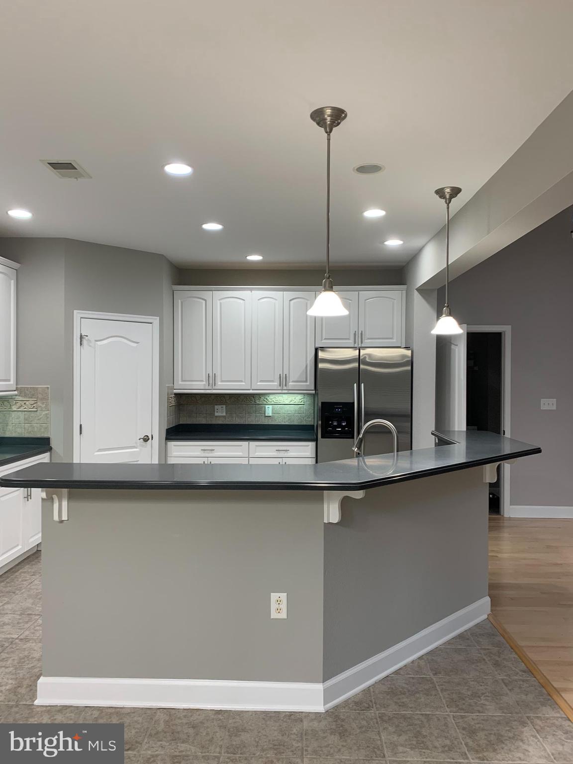 GLEN RIDDLE - Residential