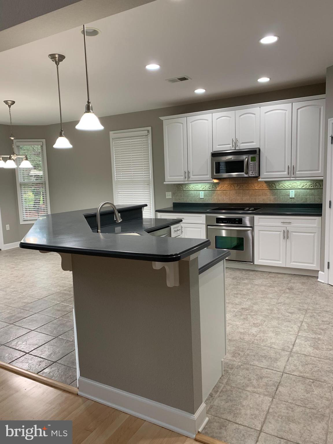 GLEN RIDDLE - Residential