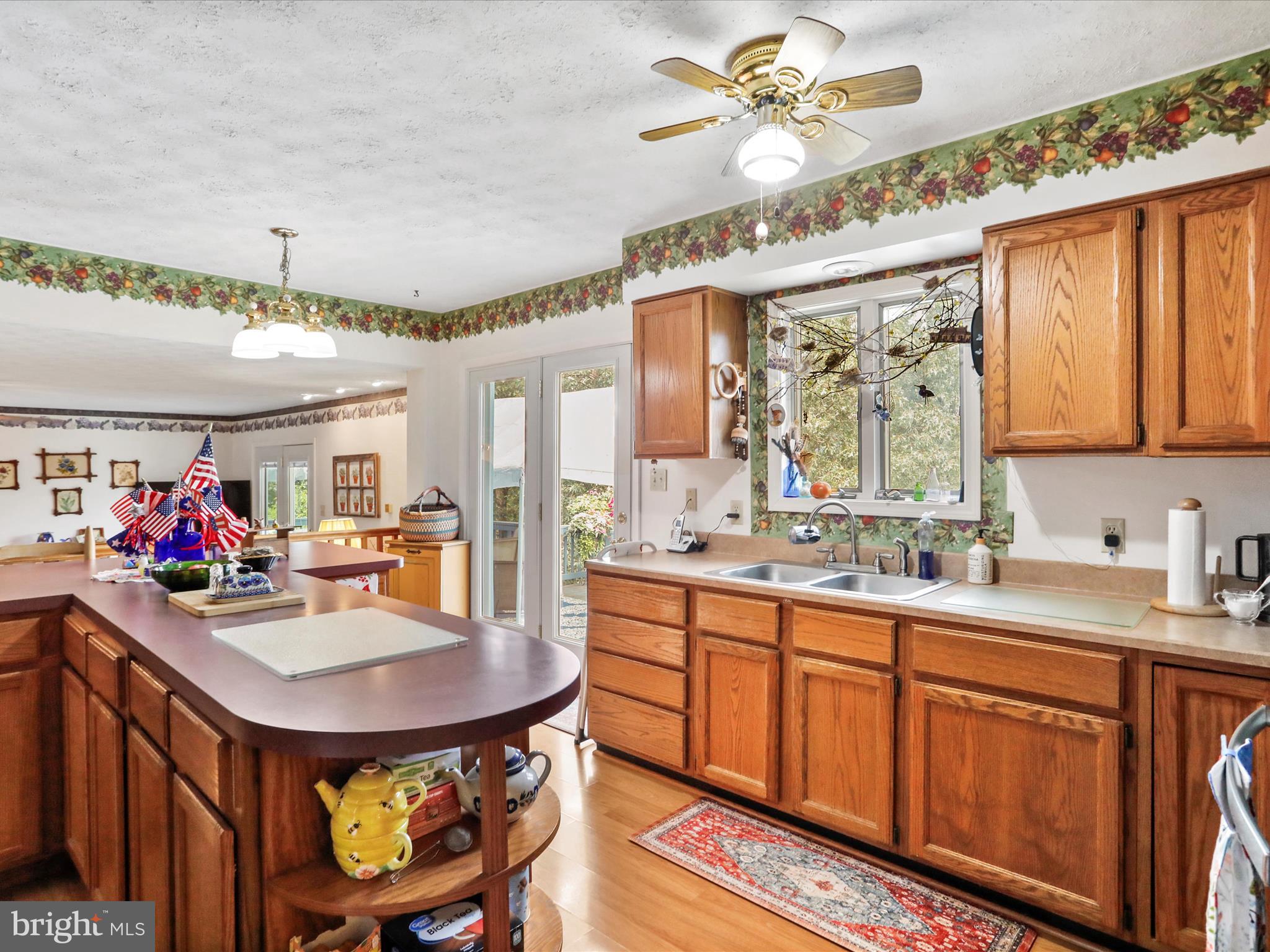 OAK PARK ESTATES - Residential