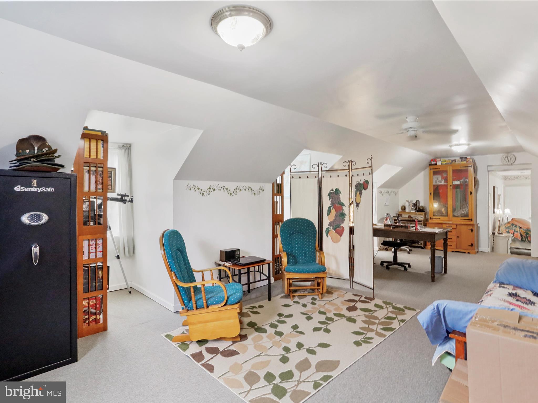 OAK PARK ESTATES - Residential