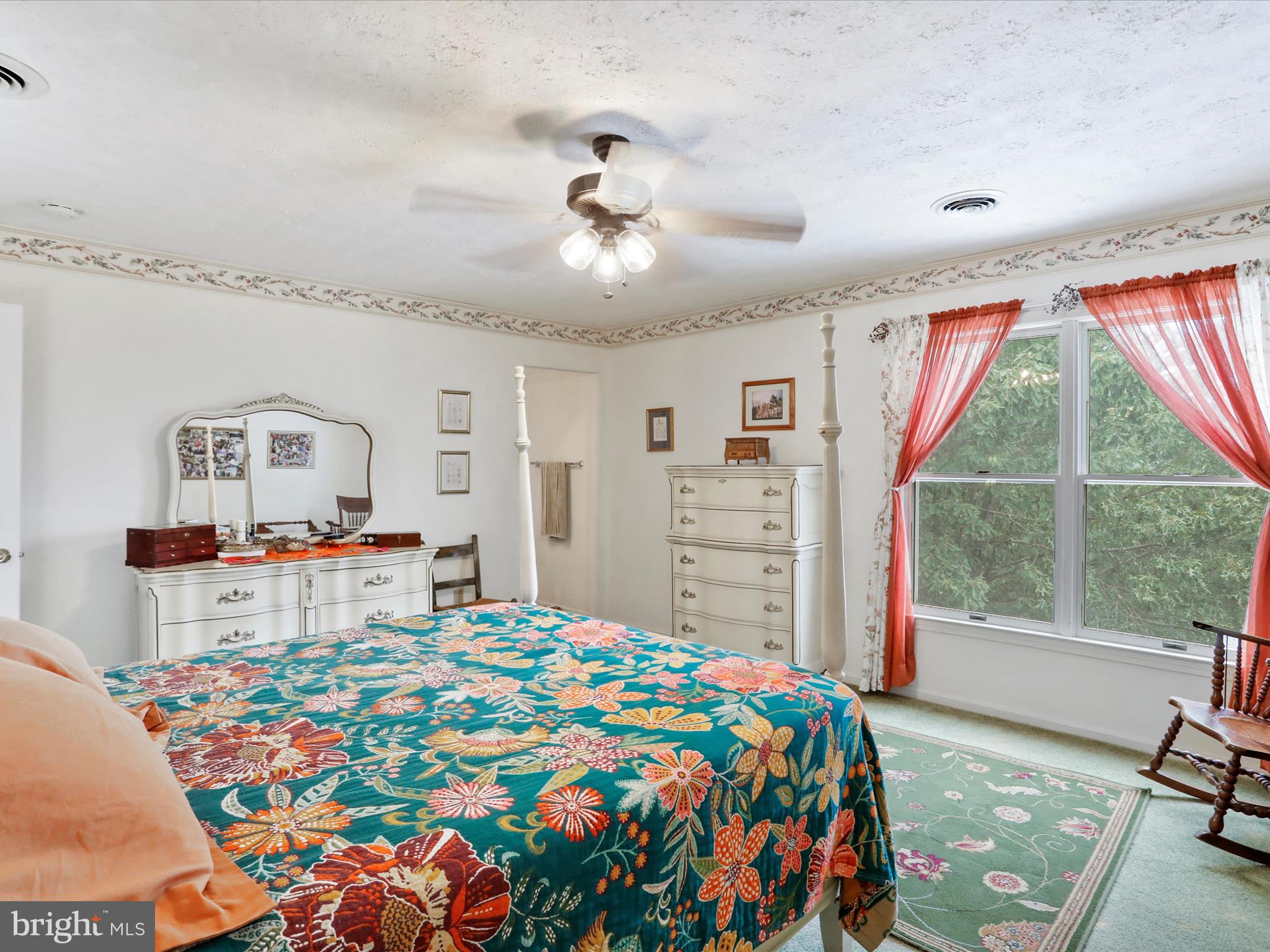 OAK PARK ESTATES - Residential