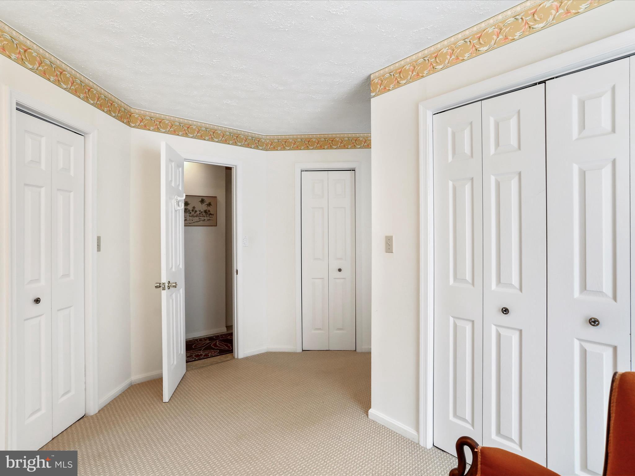 OAK PARK ESTATES - Residential