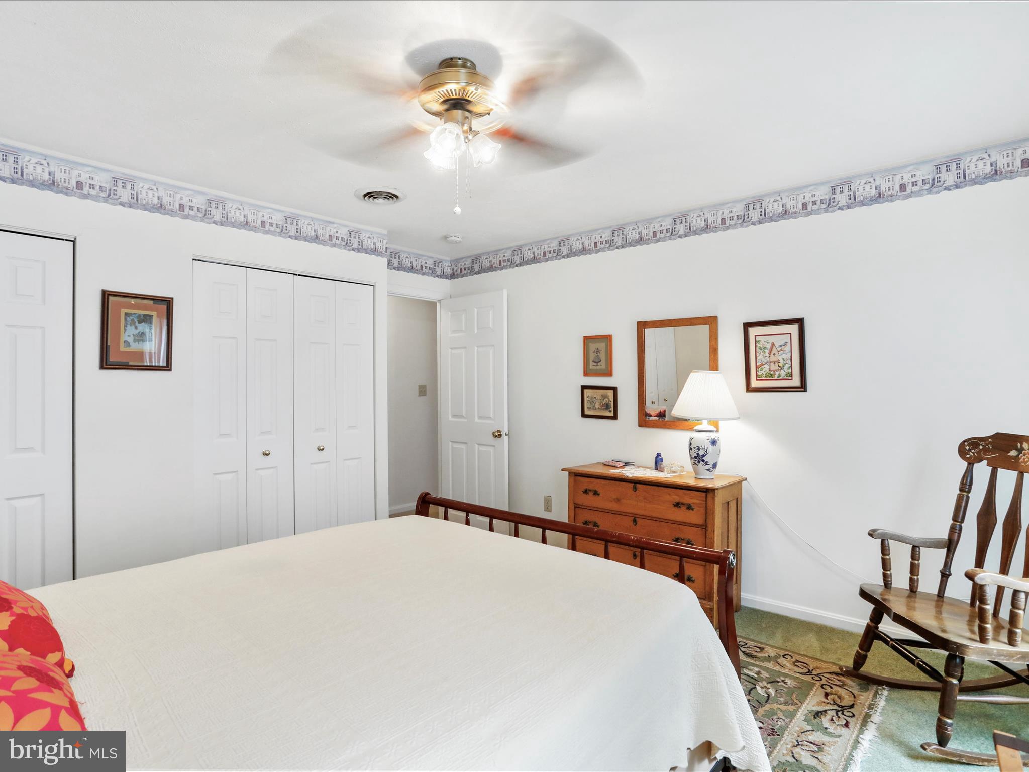 OAK PARK ESTATES - Residential