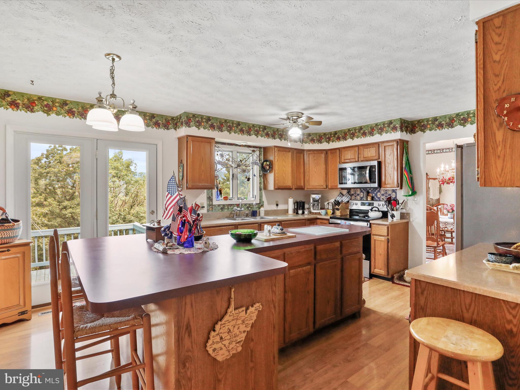 OAK PARK ESTATES - Residential