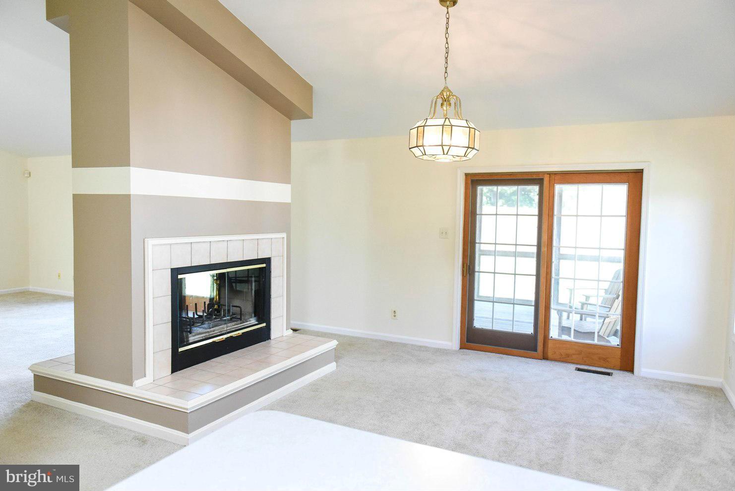 KINGS GRANT LA PLATA - Residential