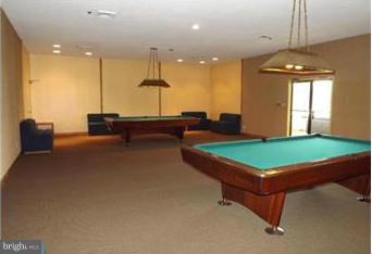 SKYLINE HOUSE - Residential