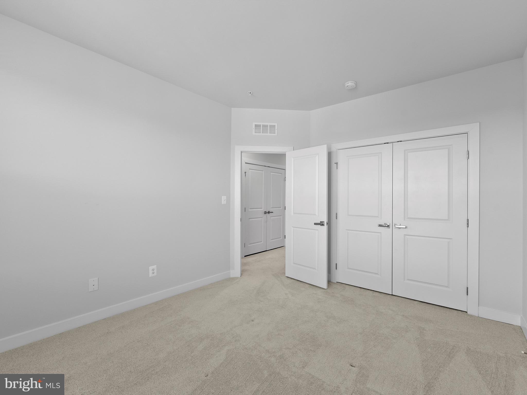 FOSTER'S GLEN - Residential Lease