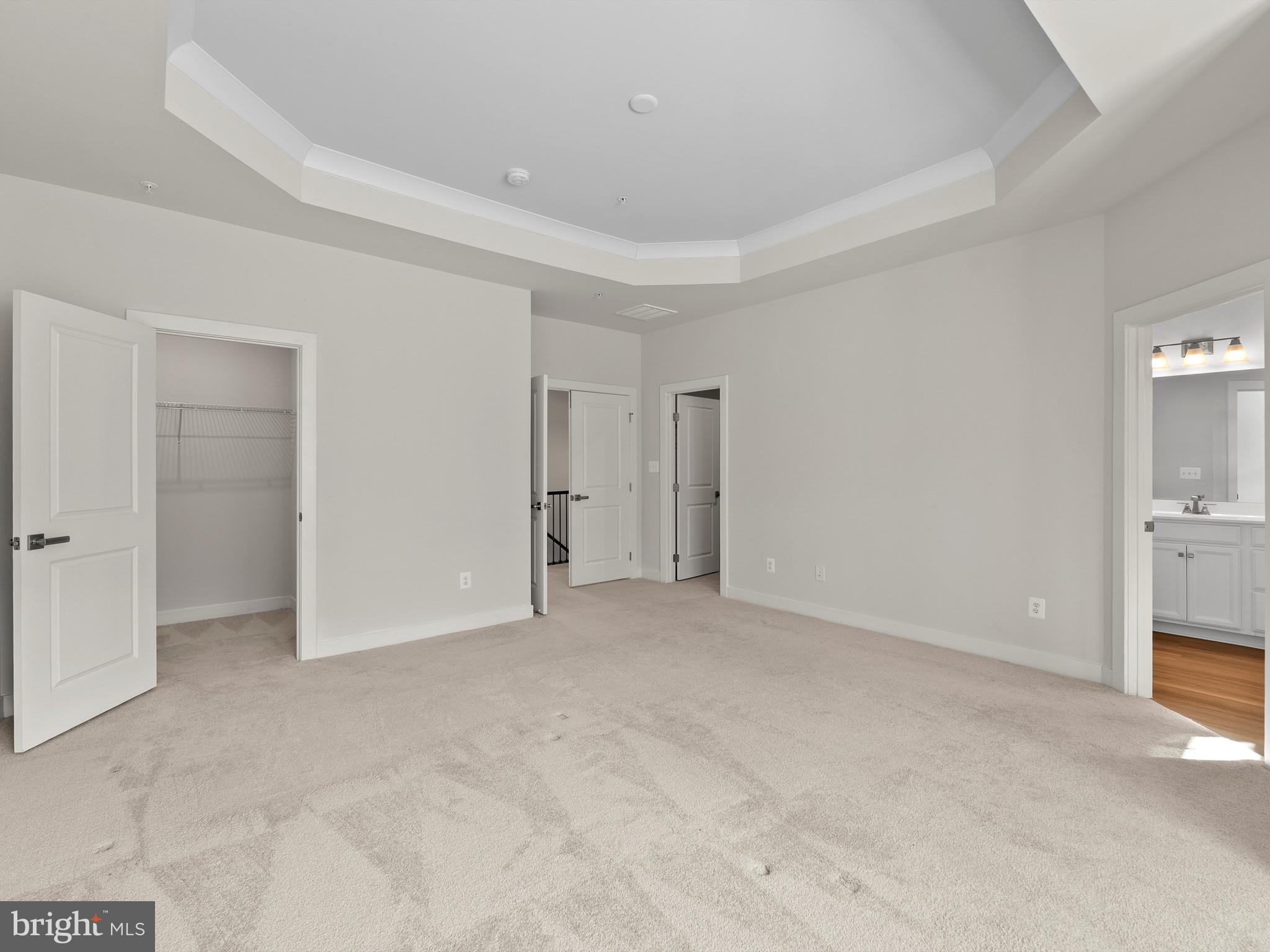 FOSTER'S GLEN - Residential Lease