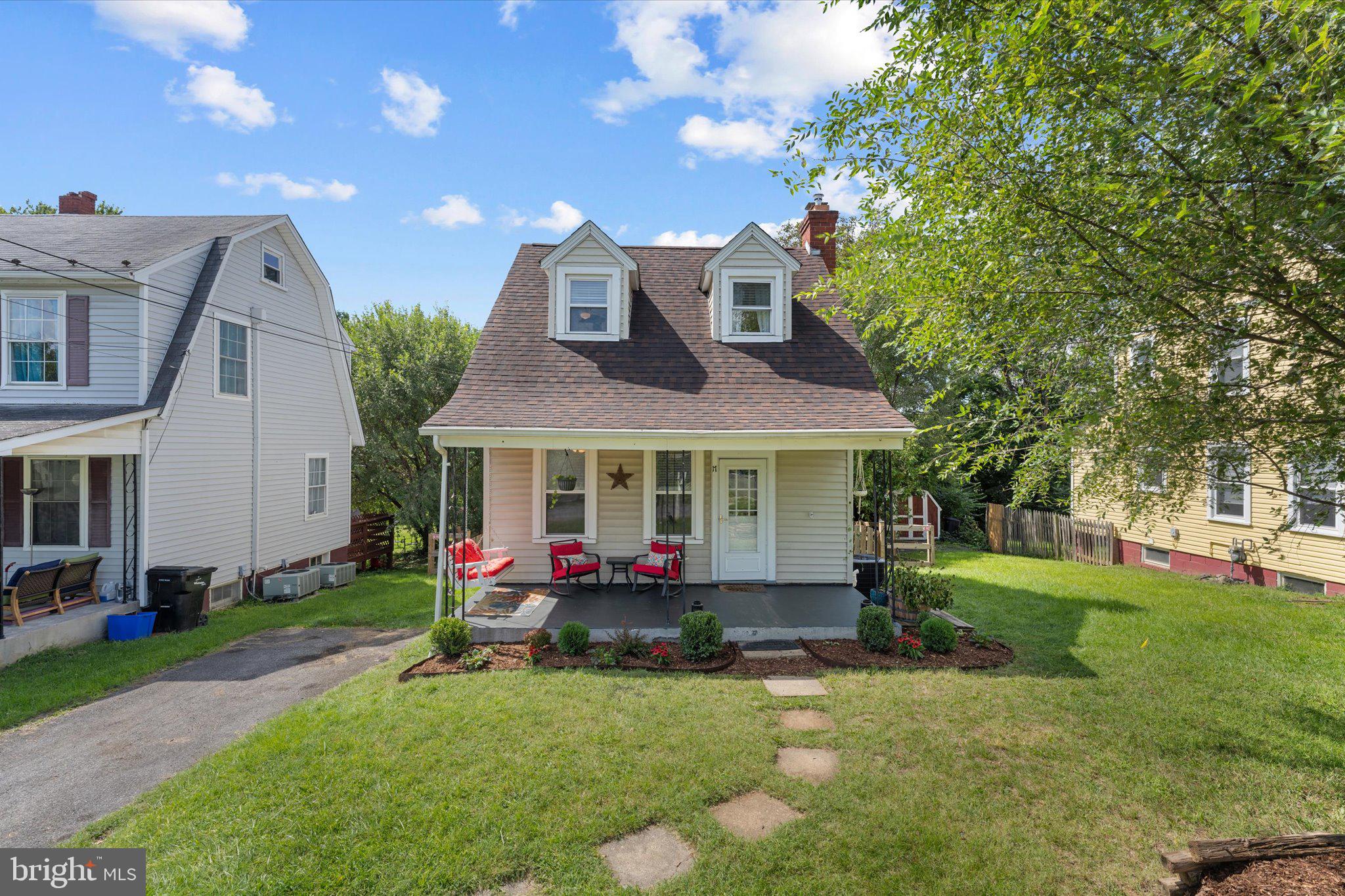 17 GLAIZE AVENUE