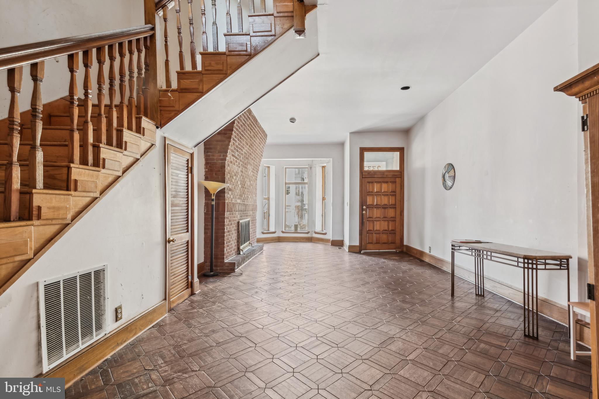 RESERVOIR HILL - Residential