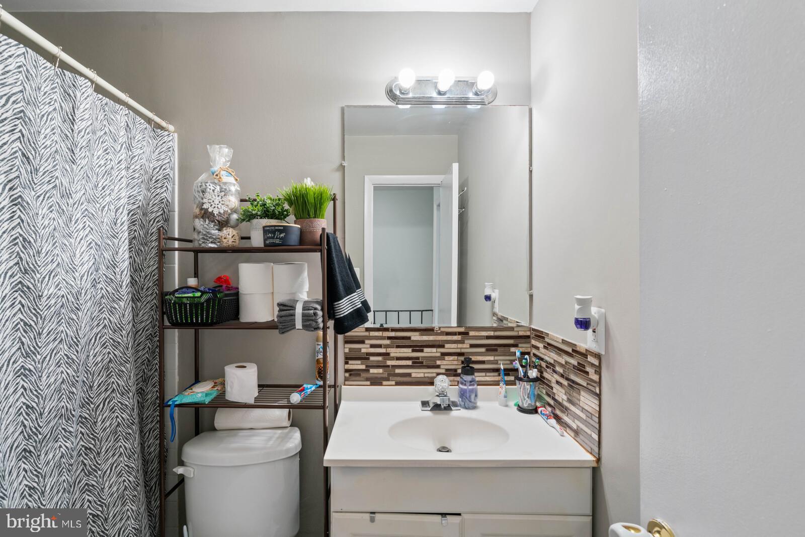 DALE CITY - Residential