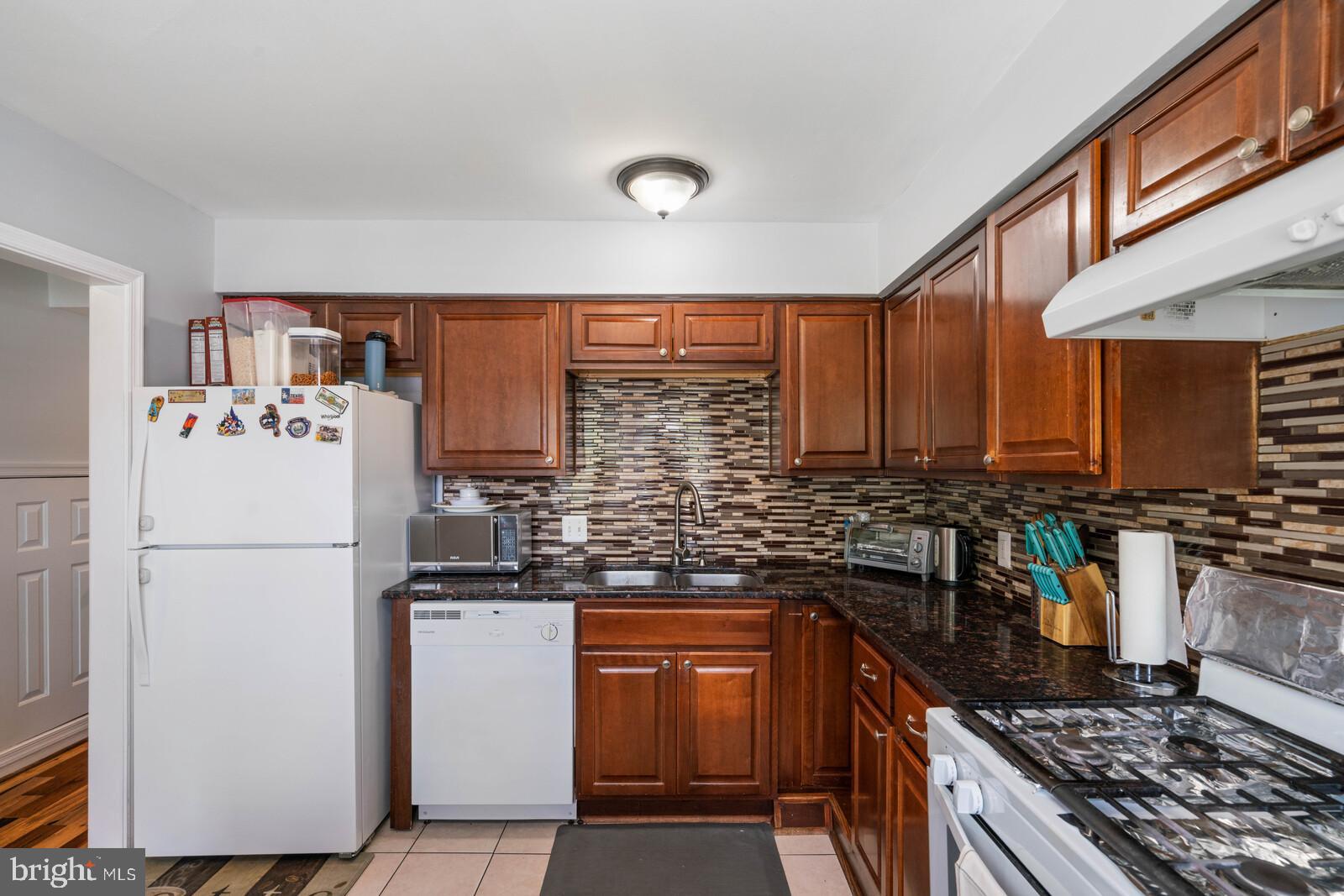 DALE CITY - Residential