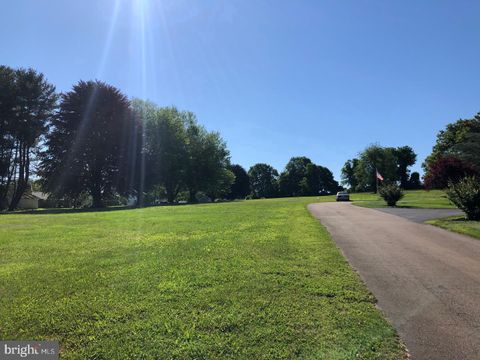 Photo of 211 W Stanton Rd, Quarryville, PA 17566 (MLS # PALA2047628)