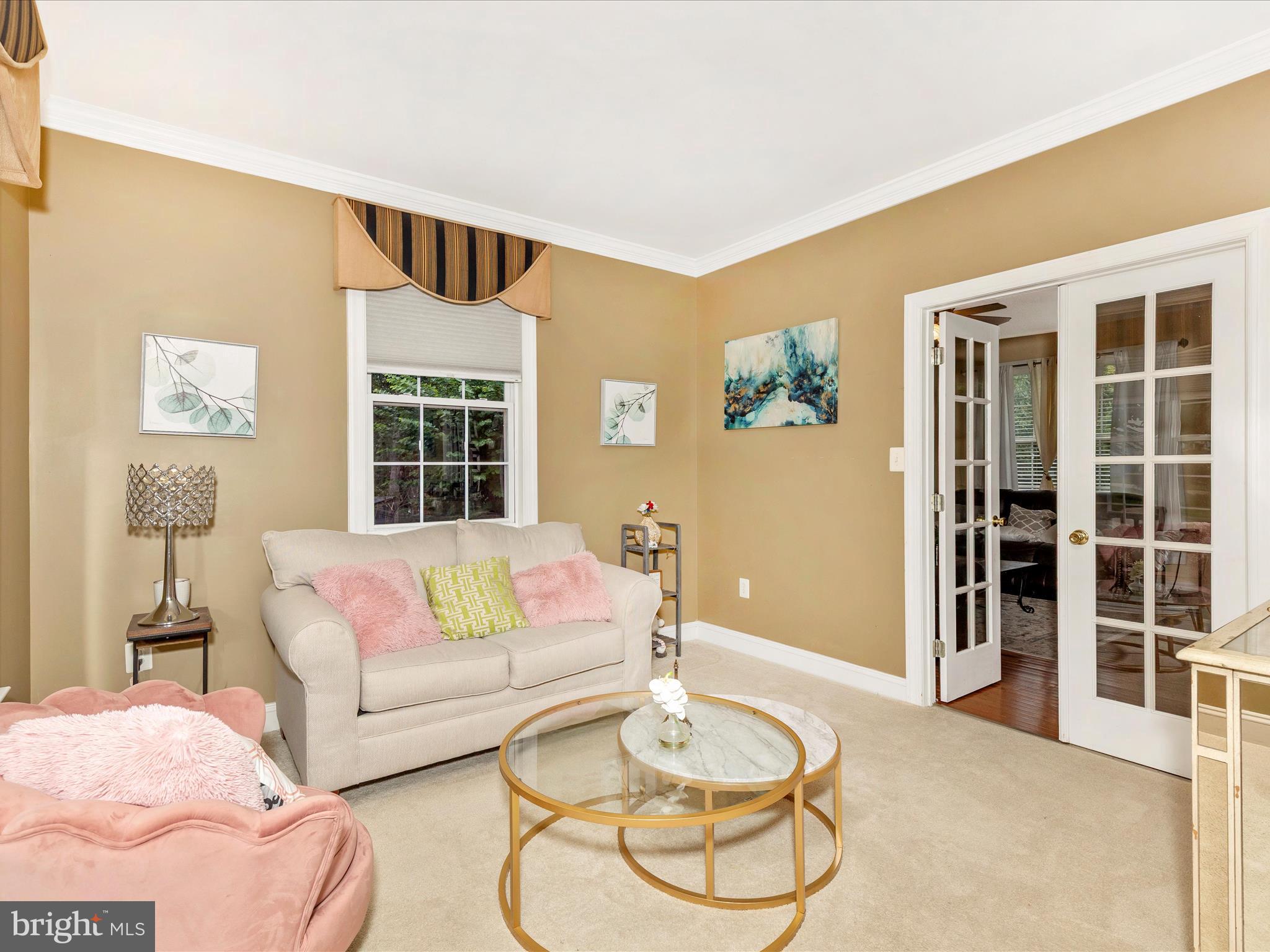 BALLENGER CREEK - Residential