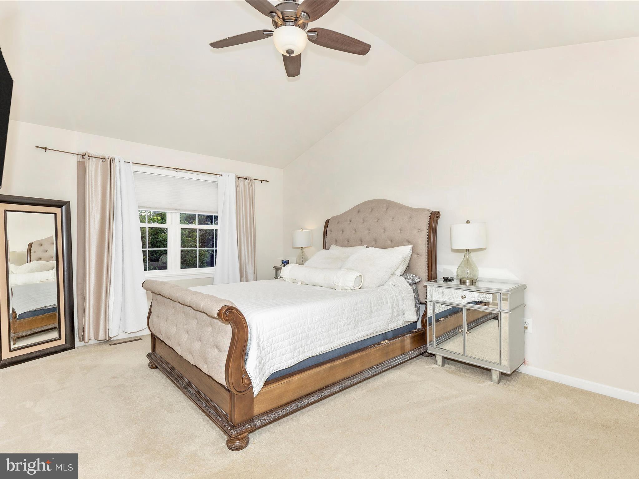 BALLENGER CREEK - Residential