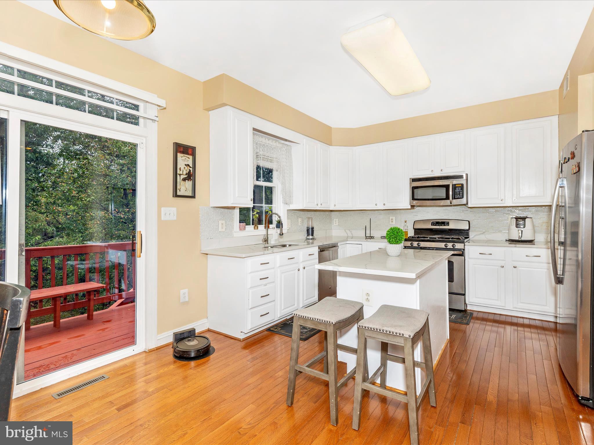 BALLENGER CREEK - Residential