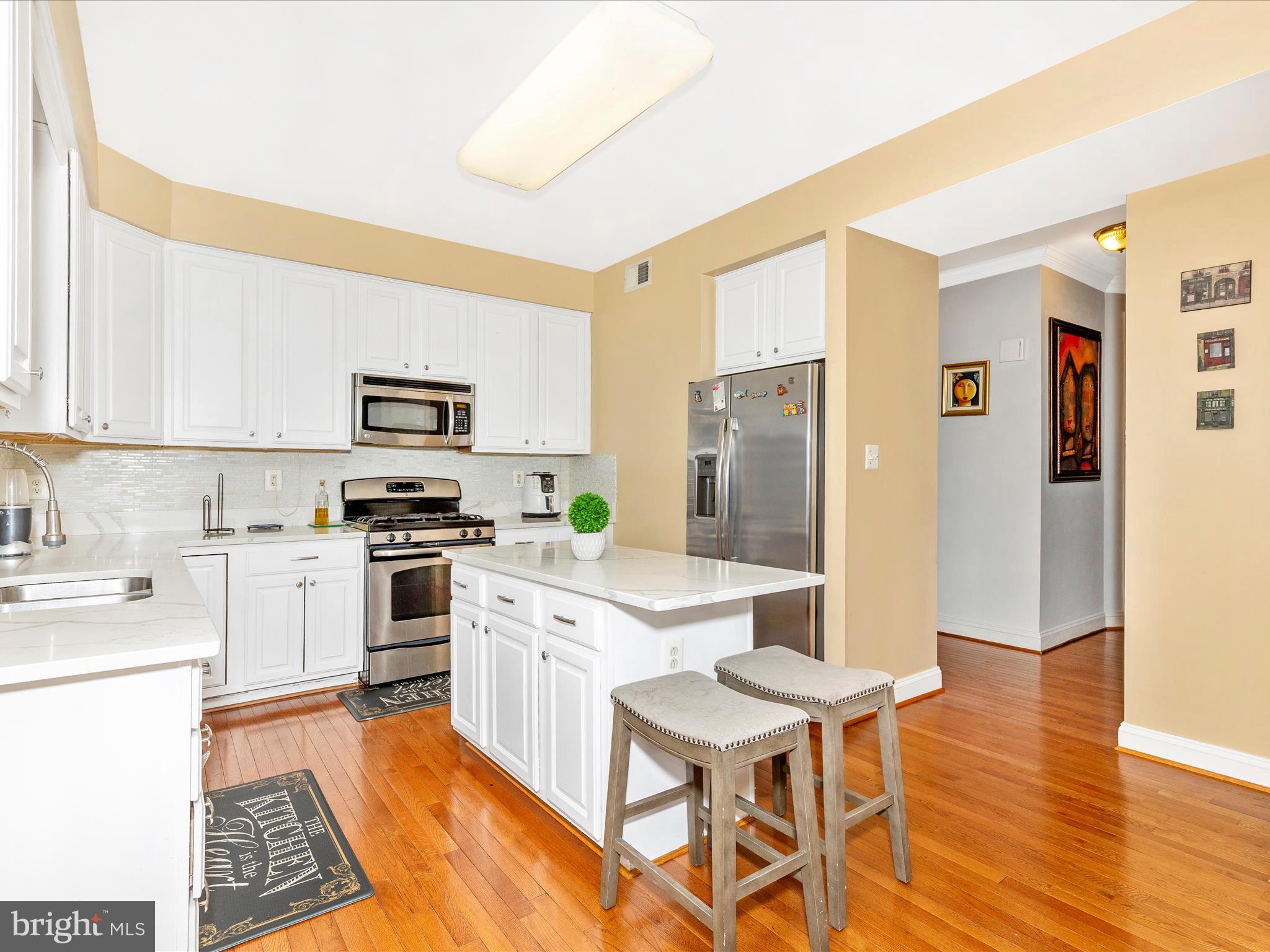 BALLENGER CREEK - Residential