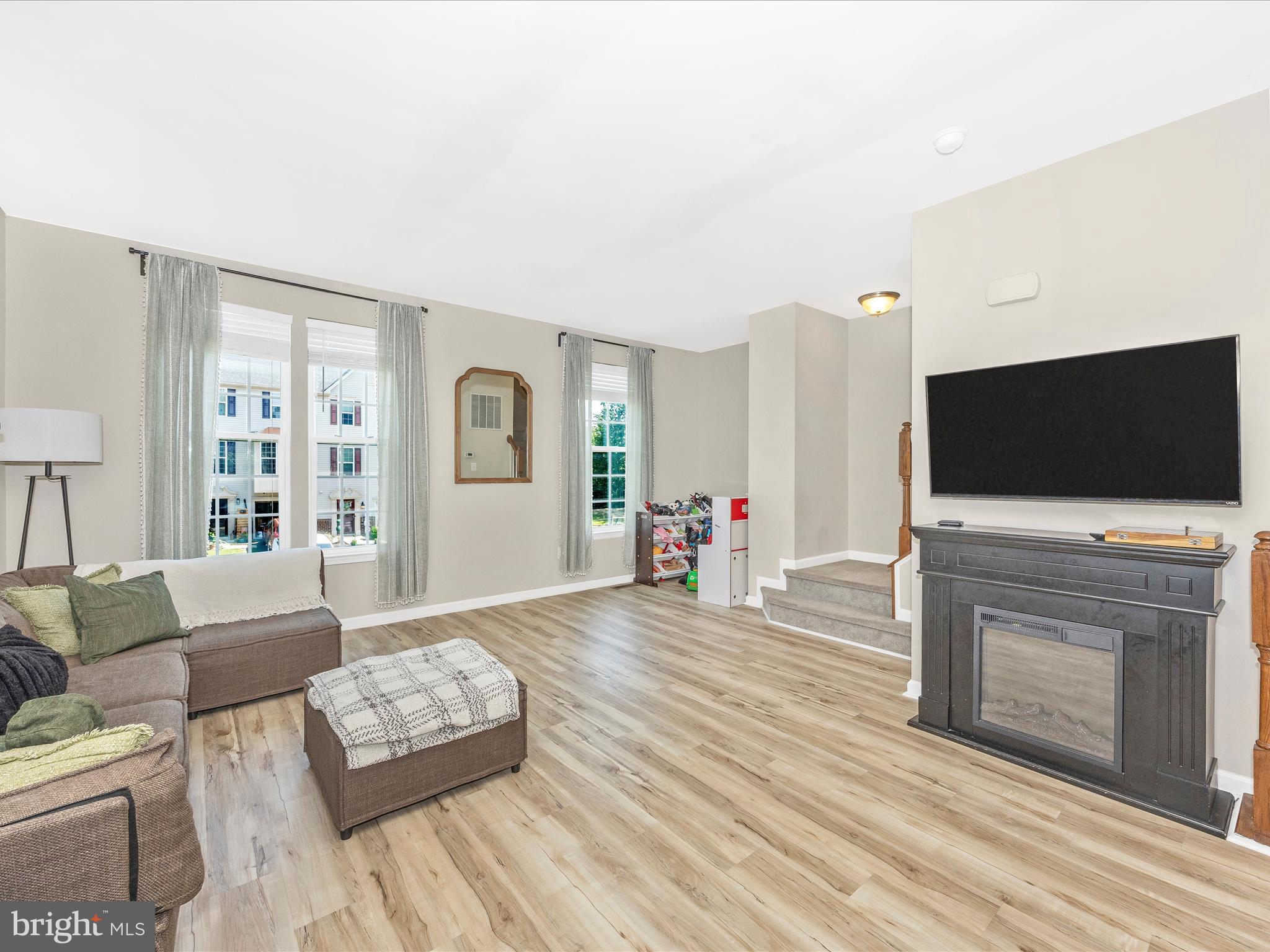 BROOKFIELD - Residential