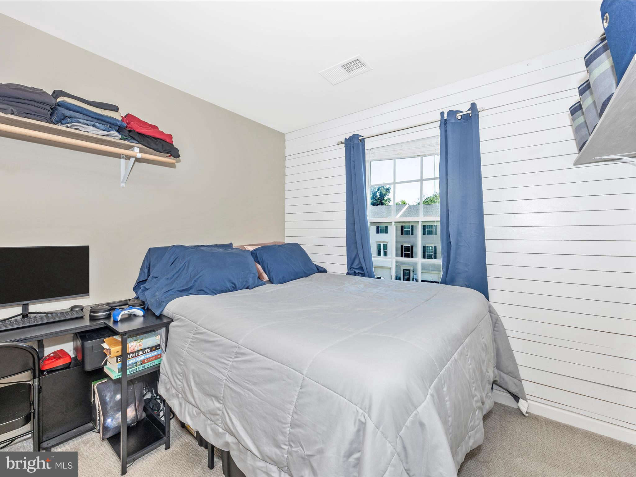 BROOKFIELD - Residential