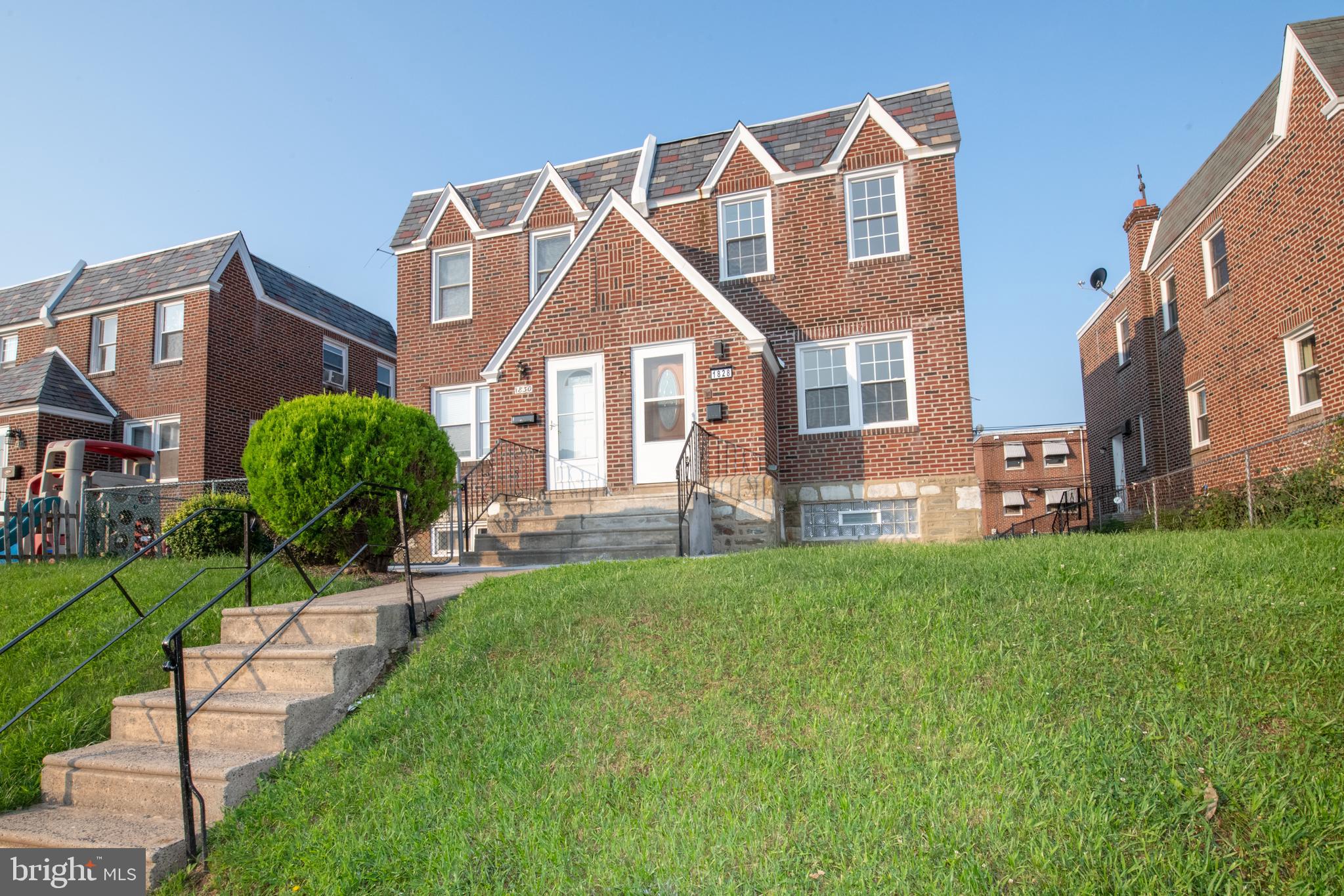 RHAWNHURST - Residential